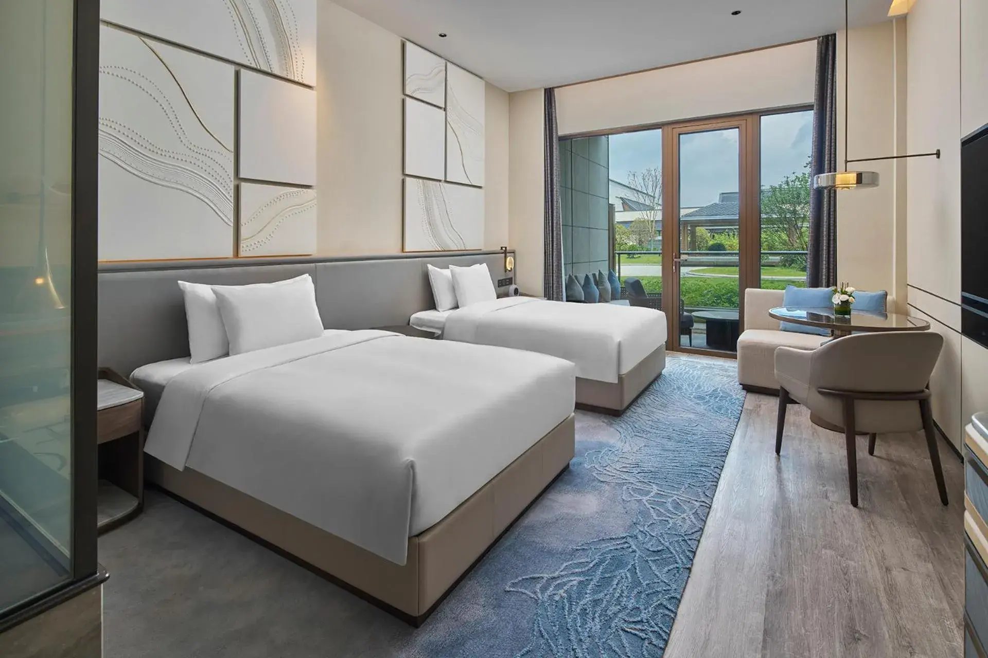 Bed in Crowne Plaza Ganzhou by IHG Bed in Crowne Plaza Ganzhou by IHG