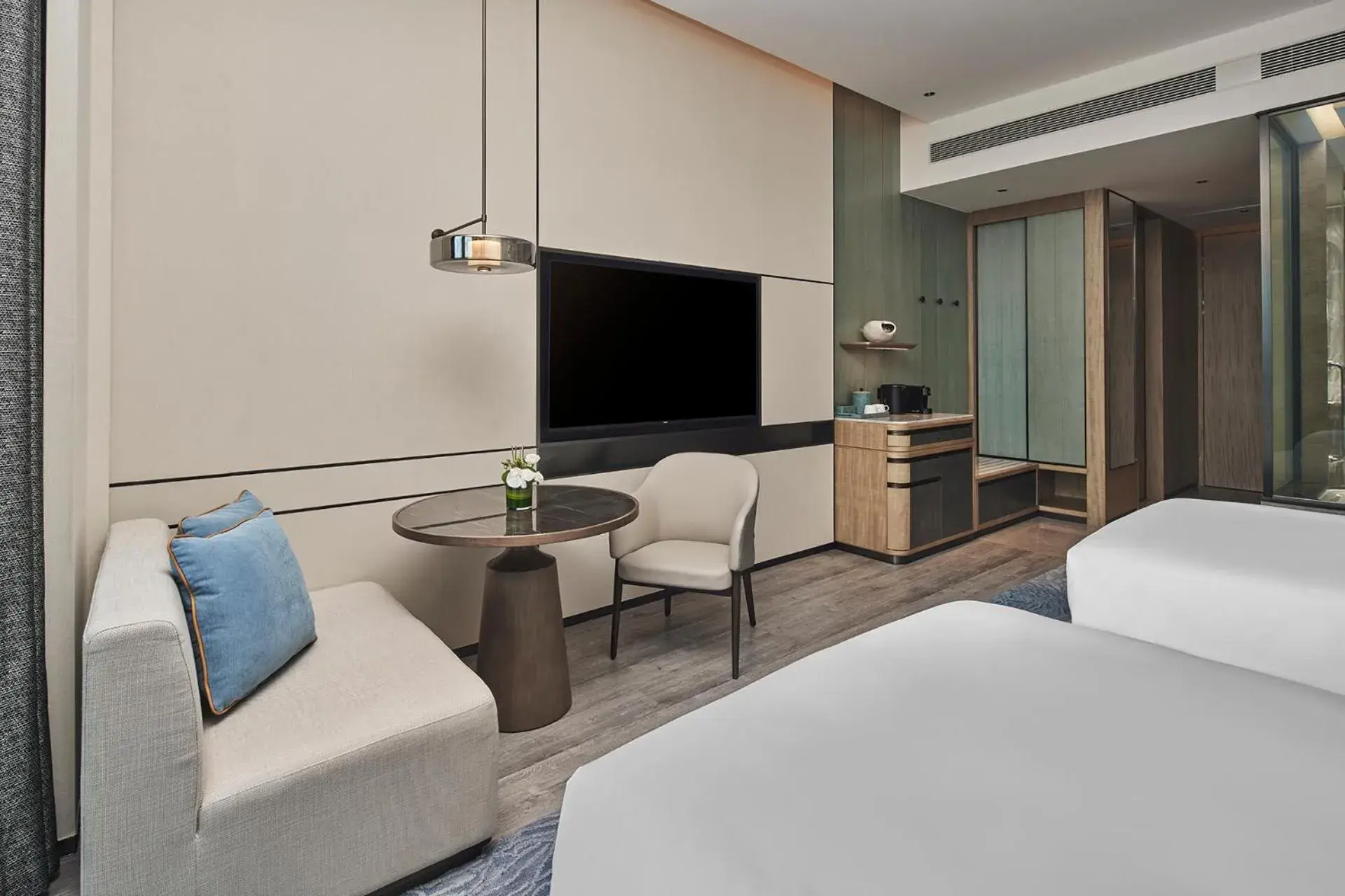 Bed in Crowne Plaza Ganzhou by IHG Bed in Crowne Plaza Ganzhou by IHG