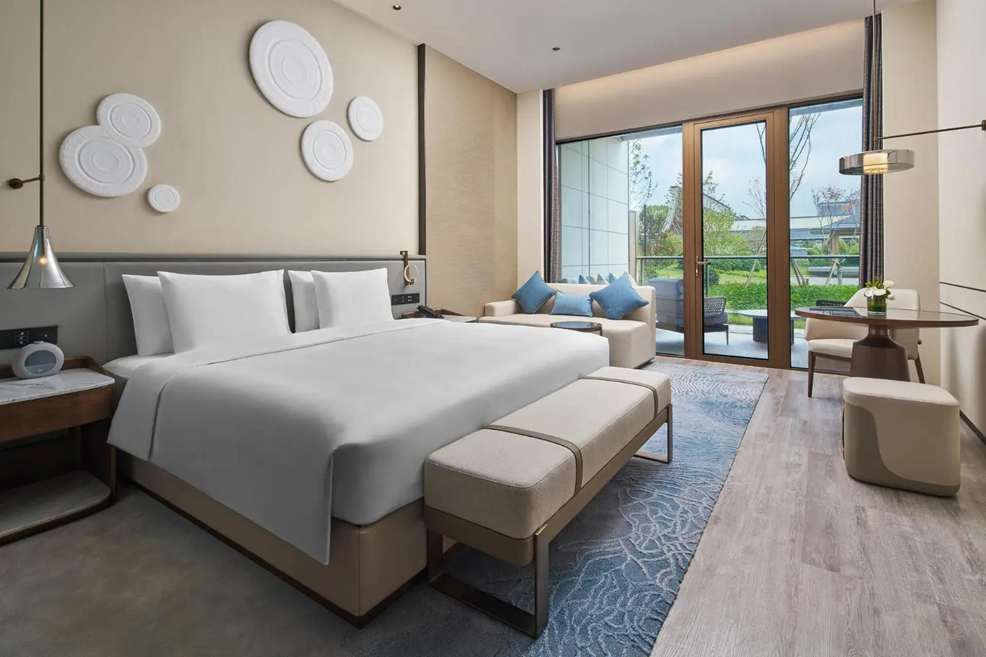 Bed in Crowne Plaza Ganzhou by IHG Bed in Crowne Plaza Ganzhou by IHG