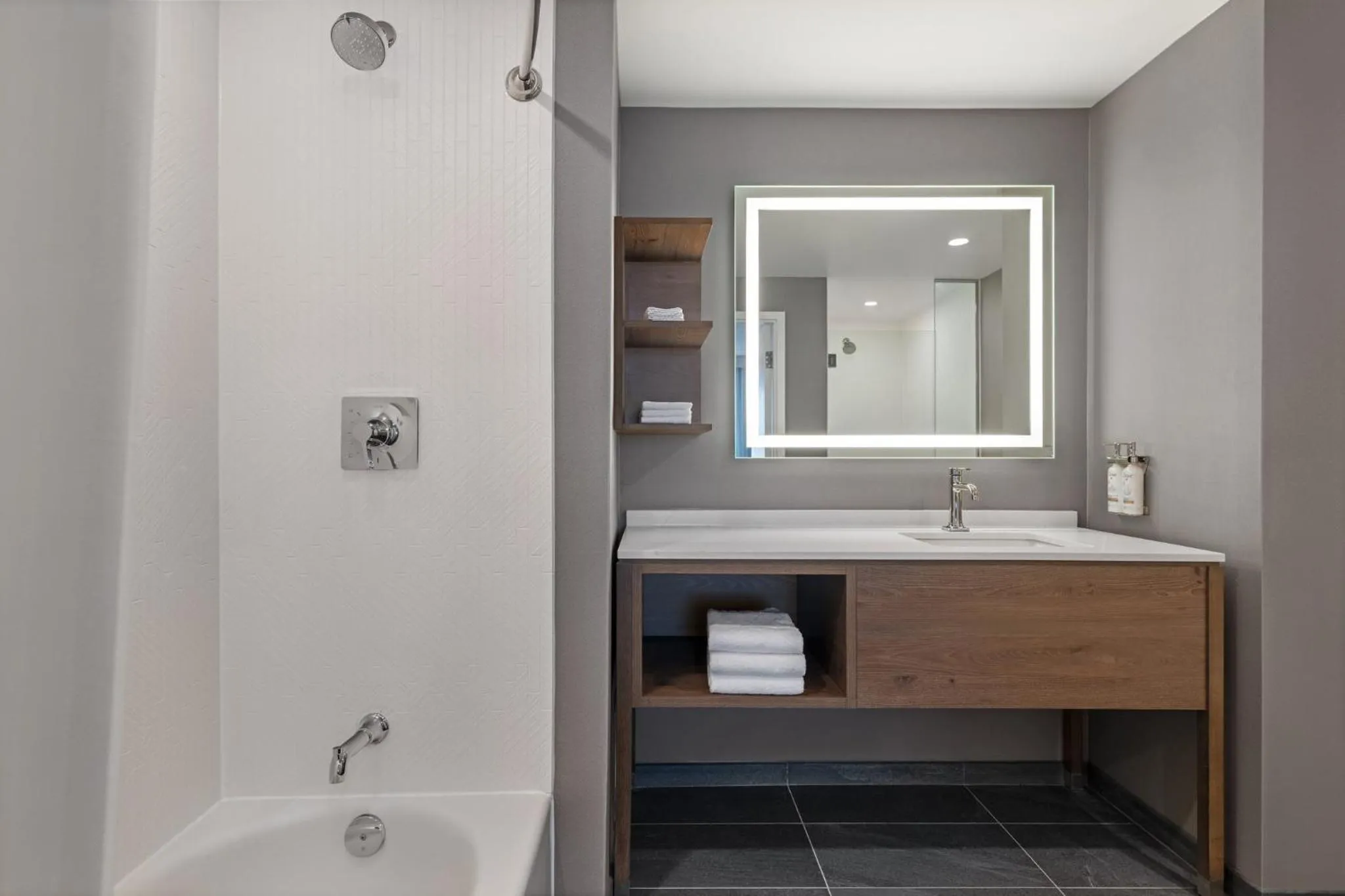 Photo of the whole room in Staybridge Suites Port Elgin by IHG