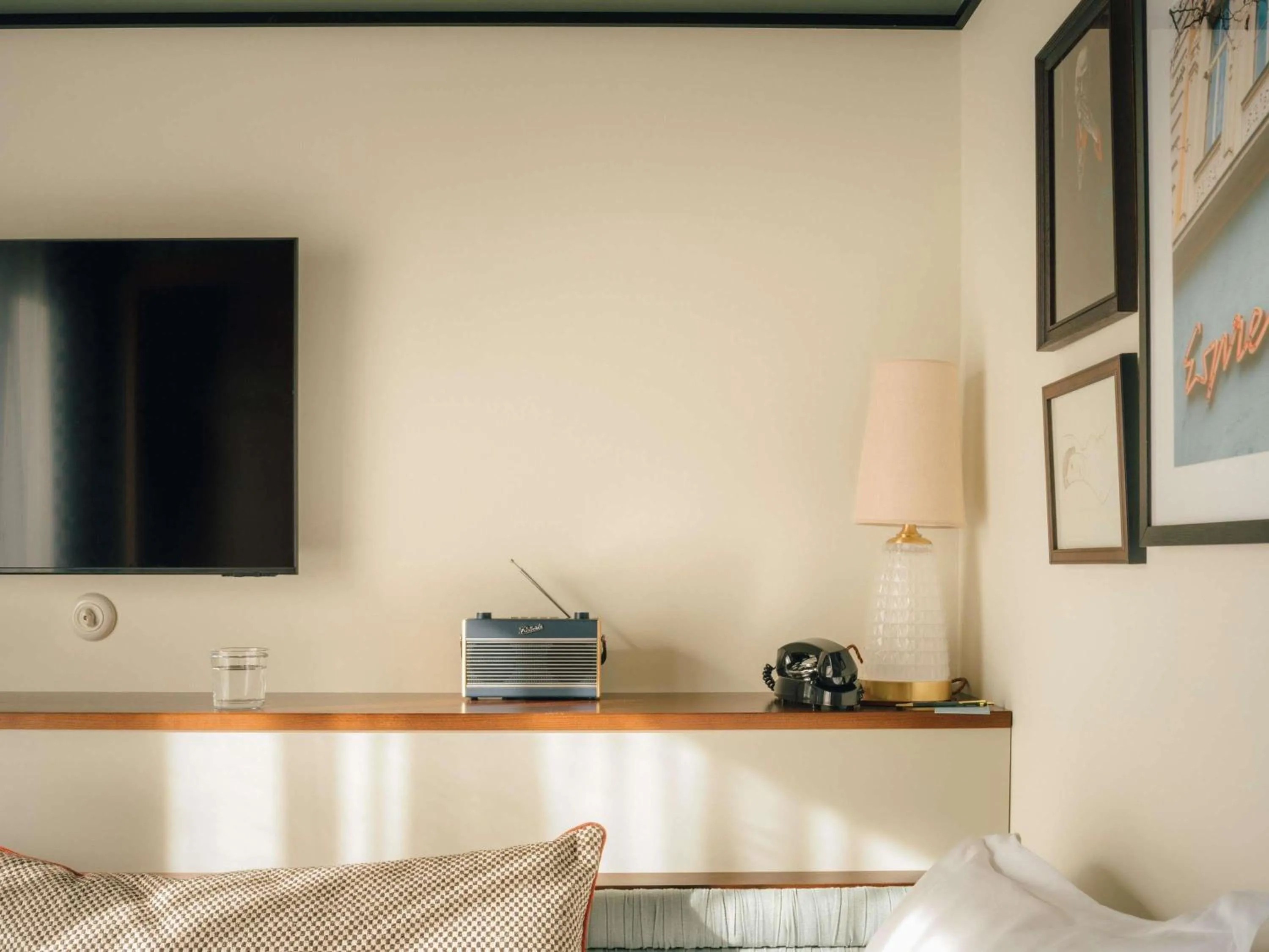 Bedroom in The Hoxton Vienna