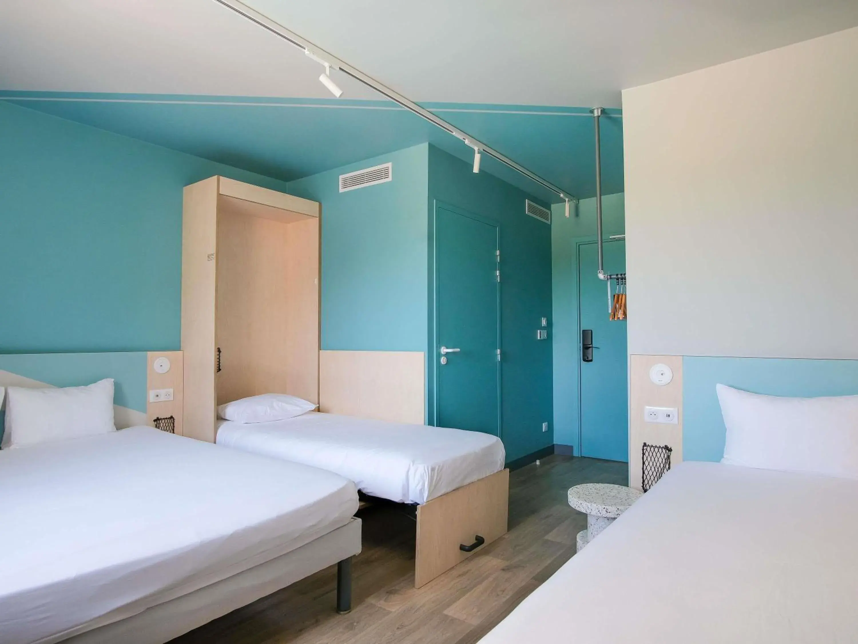 Bedroom, Bed in ibis budget Toulouse Labège Bedroom, Bed in ibis budget Toulouse Labège