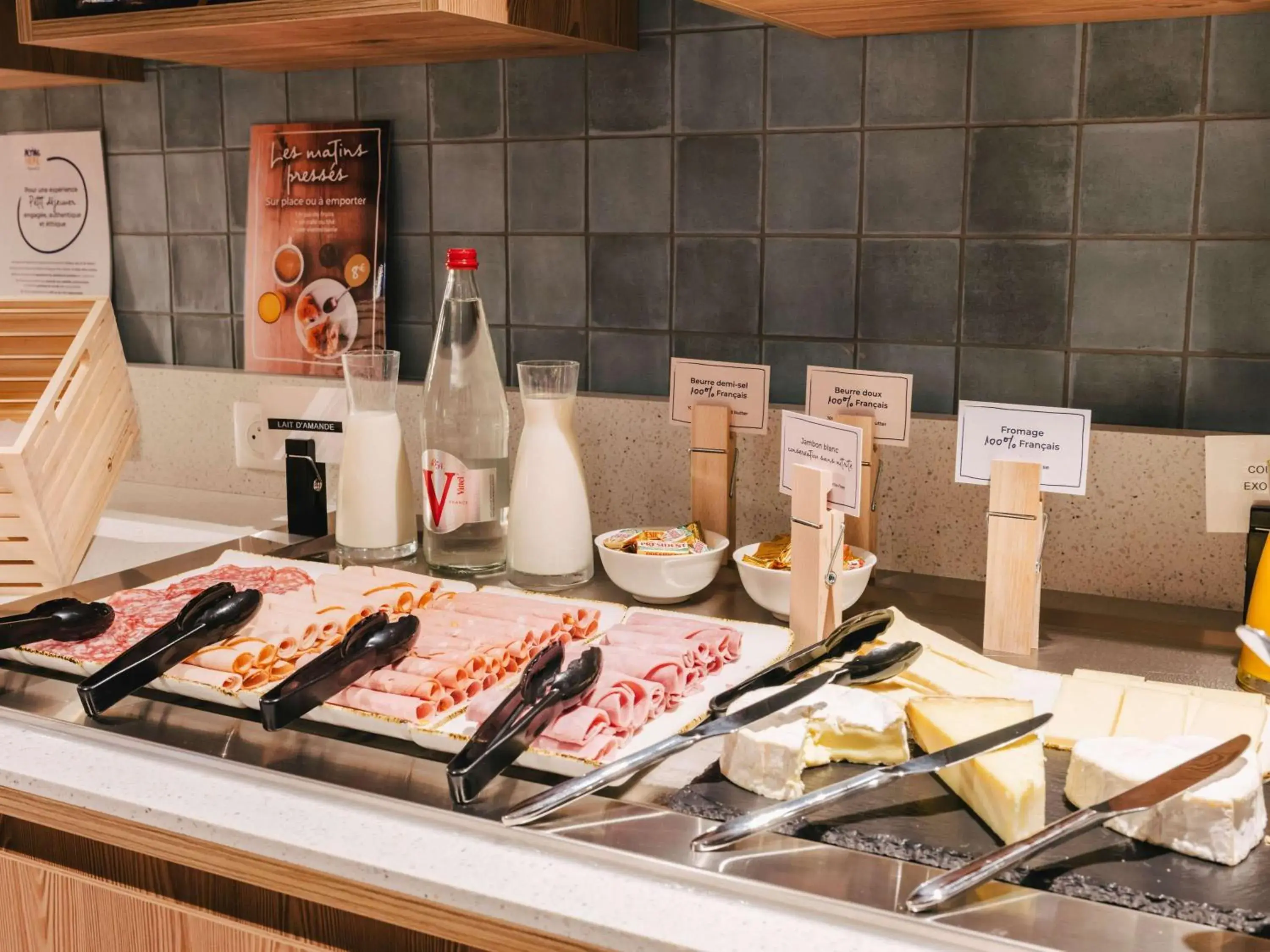 Breakfast in ibis Rouen Centre Rive Droite Pasteur Breakfast in ibis Rouen Centre Rive Droite Pasteur