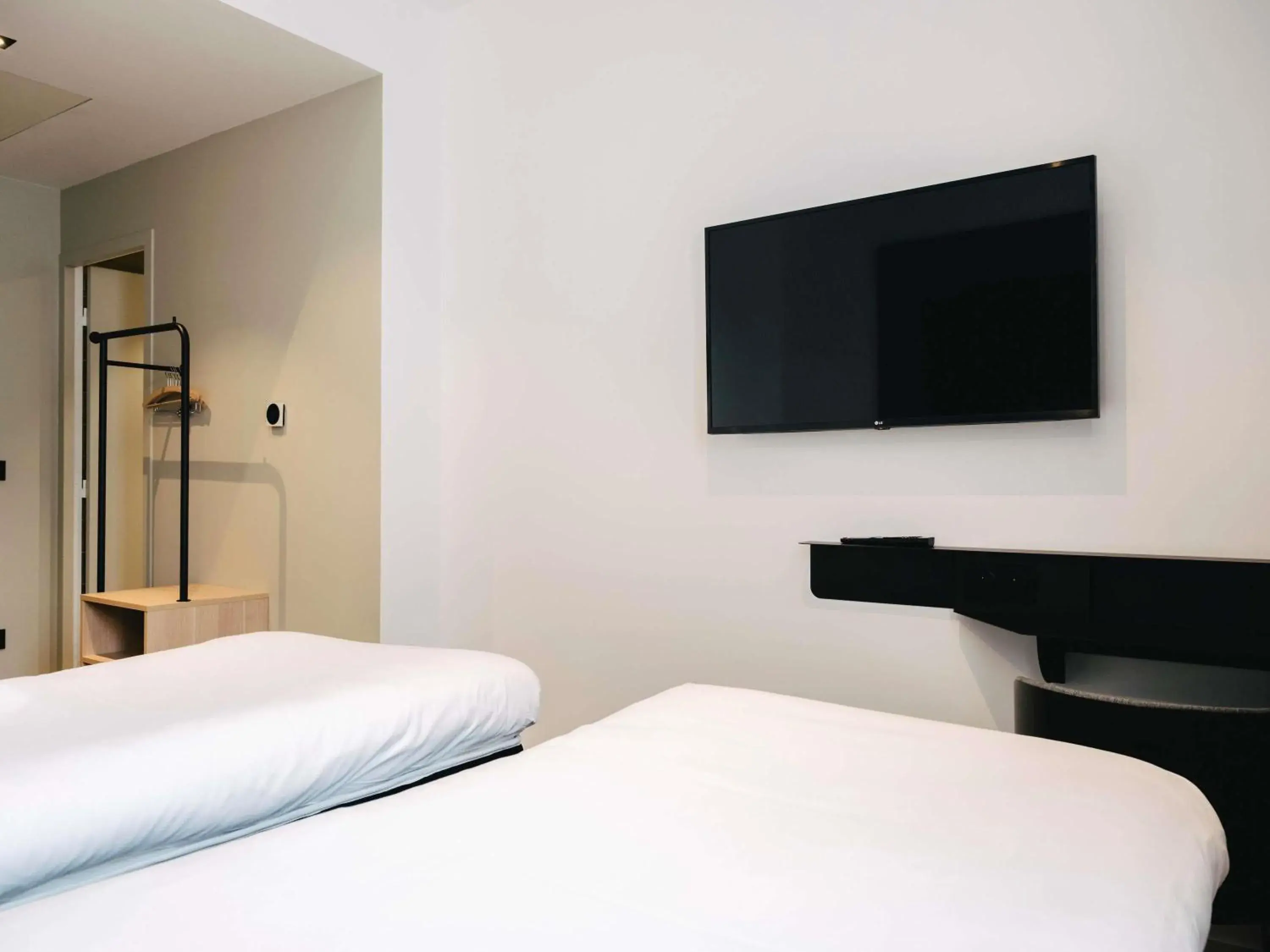 Bedroom, Bed in ibis Rouen Centre Rive Droite Pasteur Bedroom, Bed in ibis Rouen Centre Rive Droite Pasteur