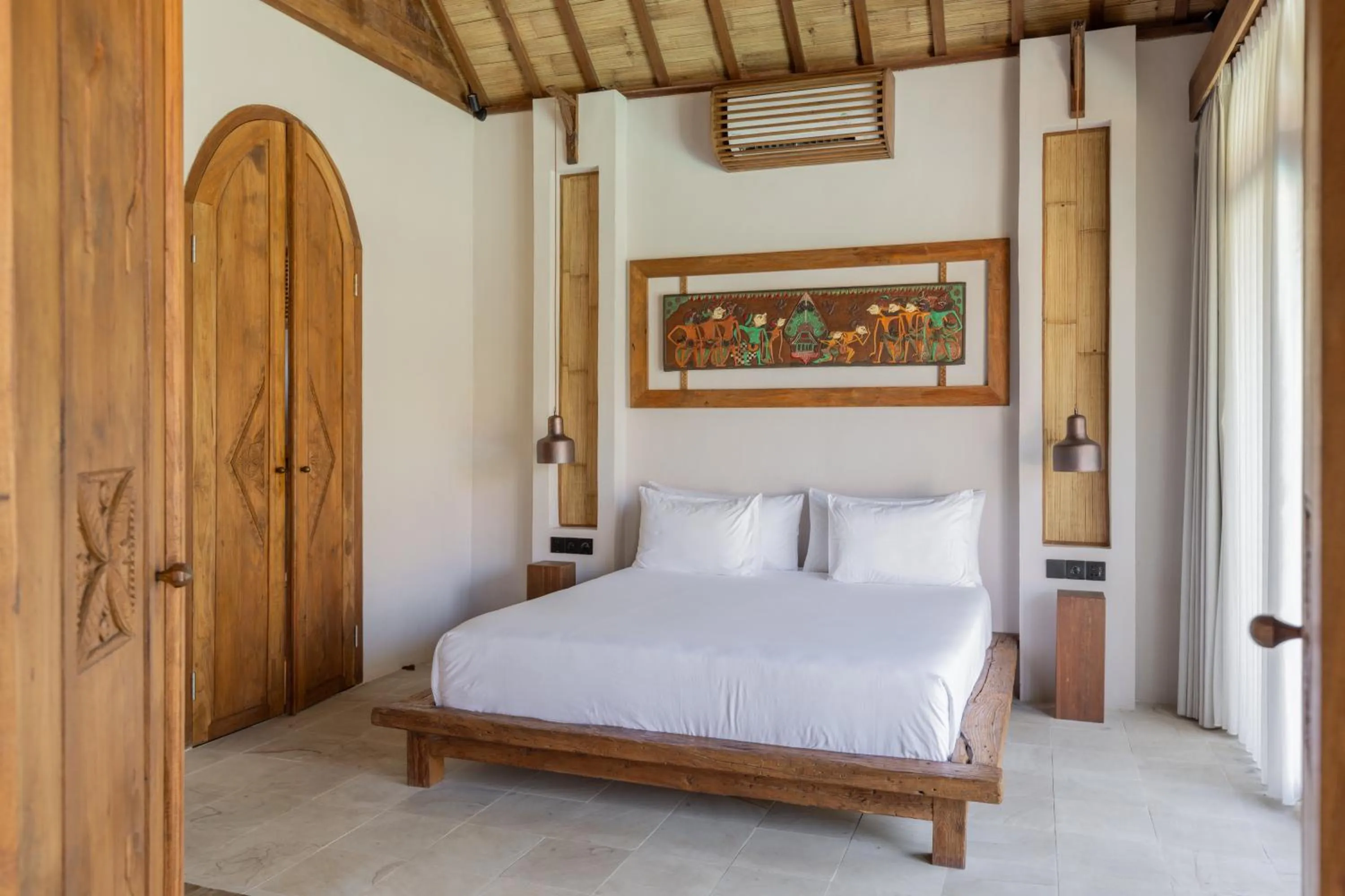 Bed in Kalyana Villa Gili Air