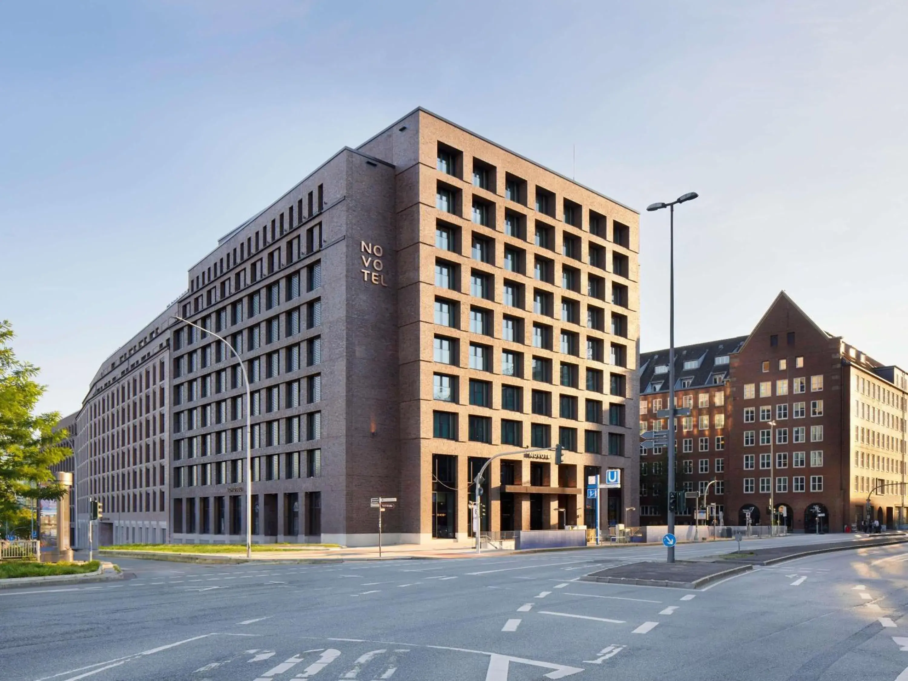 Property building in Novotel Hamburg Central Station Property building in Novotel Hamburg Central Station