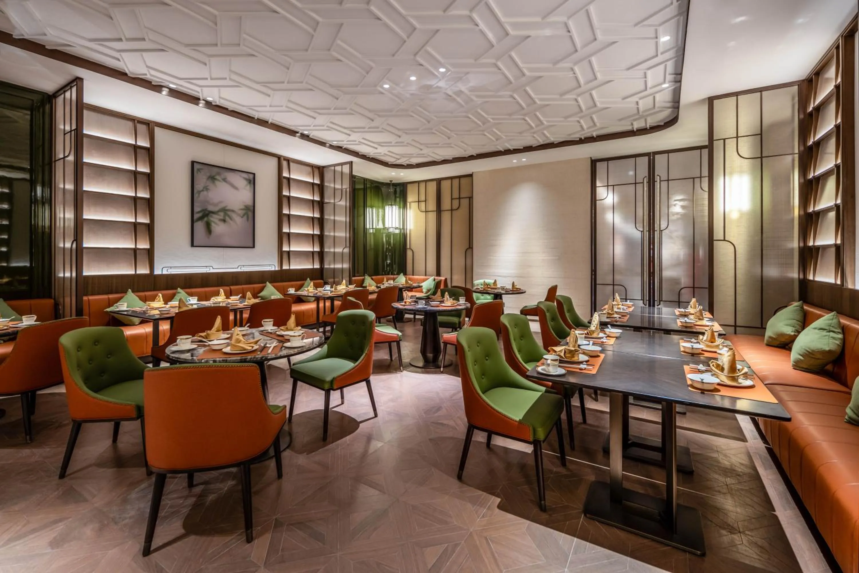 Restaurant/places to eat in Grand Mercure Yichang Waitan