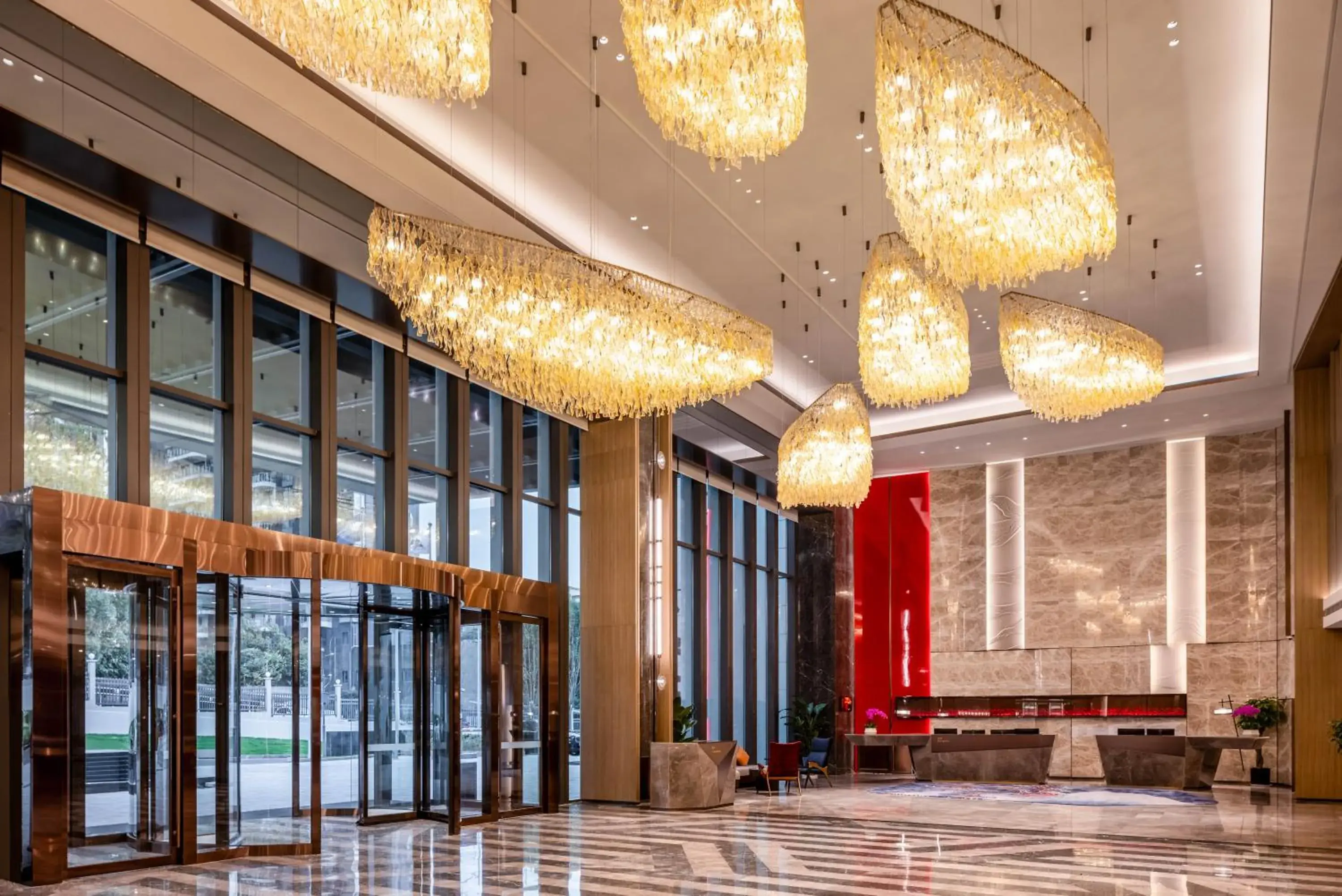 Lobby or reception in Grand Mercure Yichang Waitan Lobby or reception in Grand Mercure Yichang Waitan
