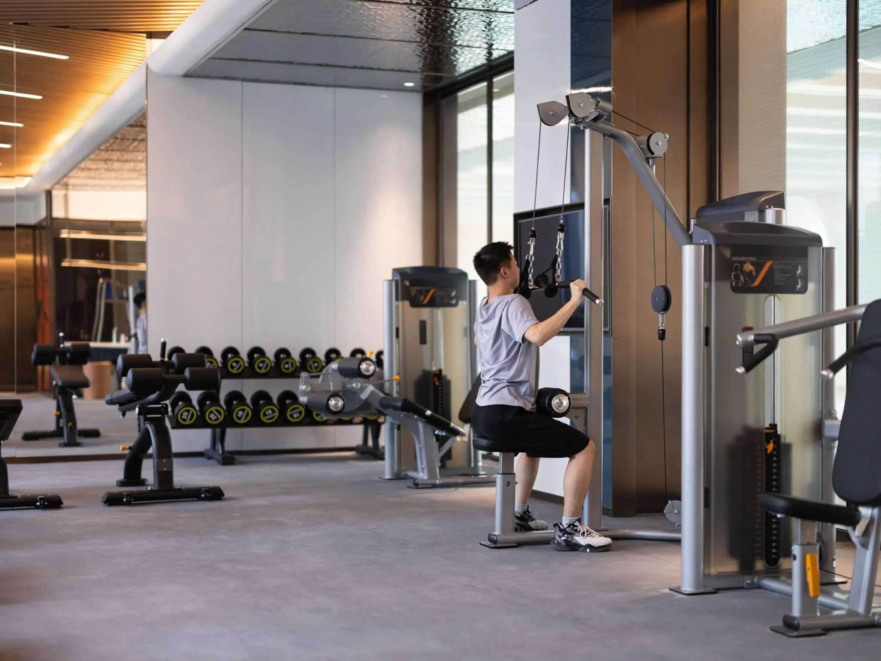 Fitness centre/facilities in Grand Mercure Yichang Waitan Fitness centre/facilities in Grand Mercure Yichang Waitan