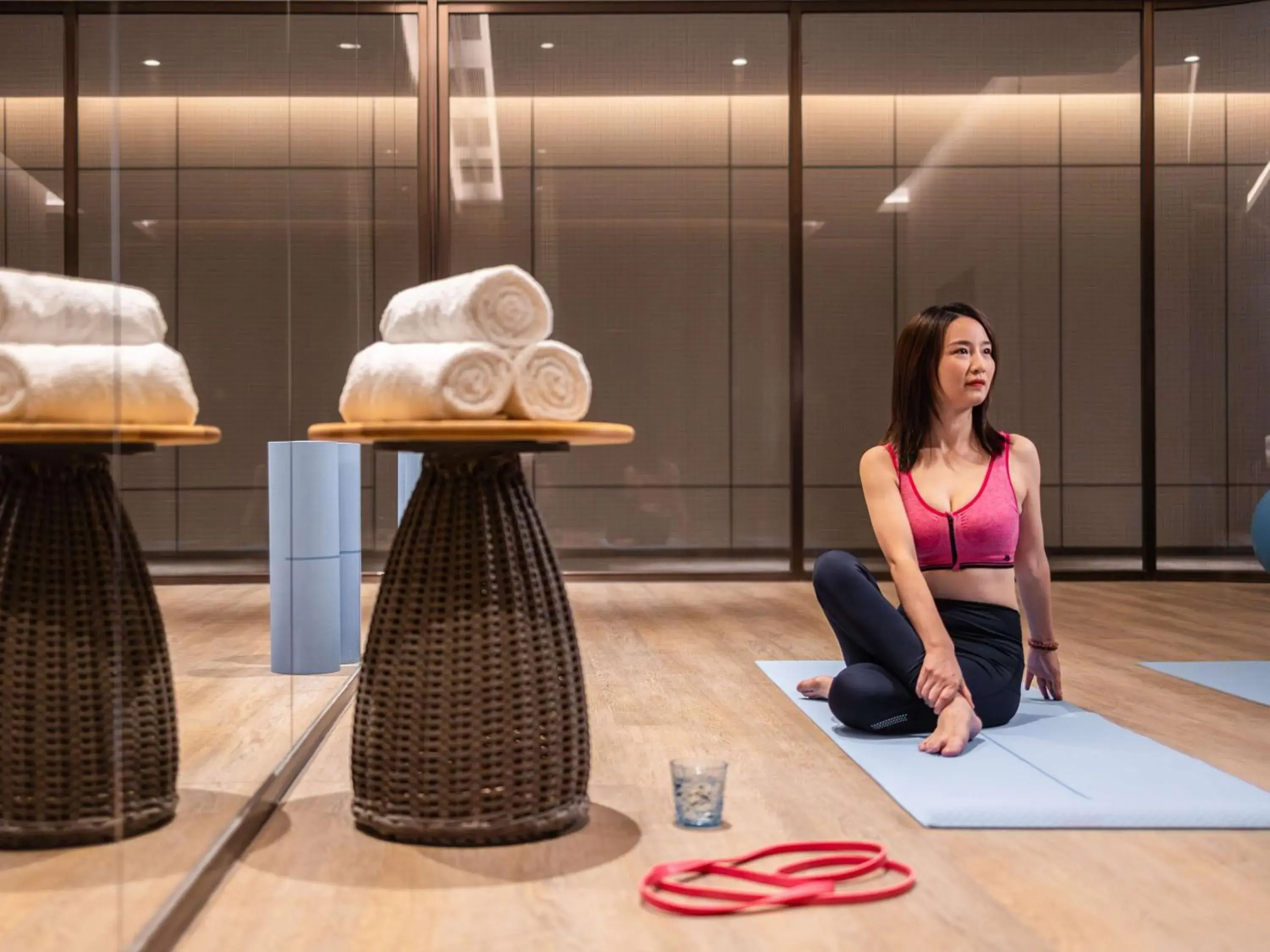 Fitness centre/facilities in Grand Mercure Yichang Waitan Fitness centre/facilities in Grand Mercure Yichang Waitan