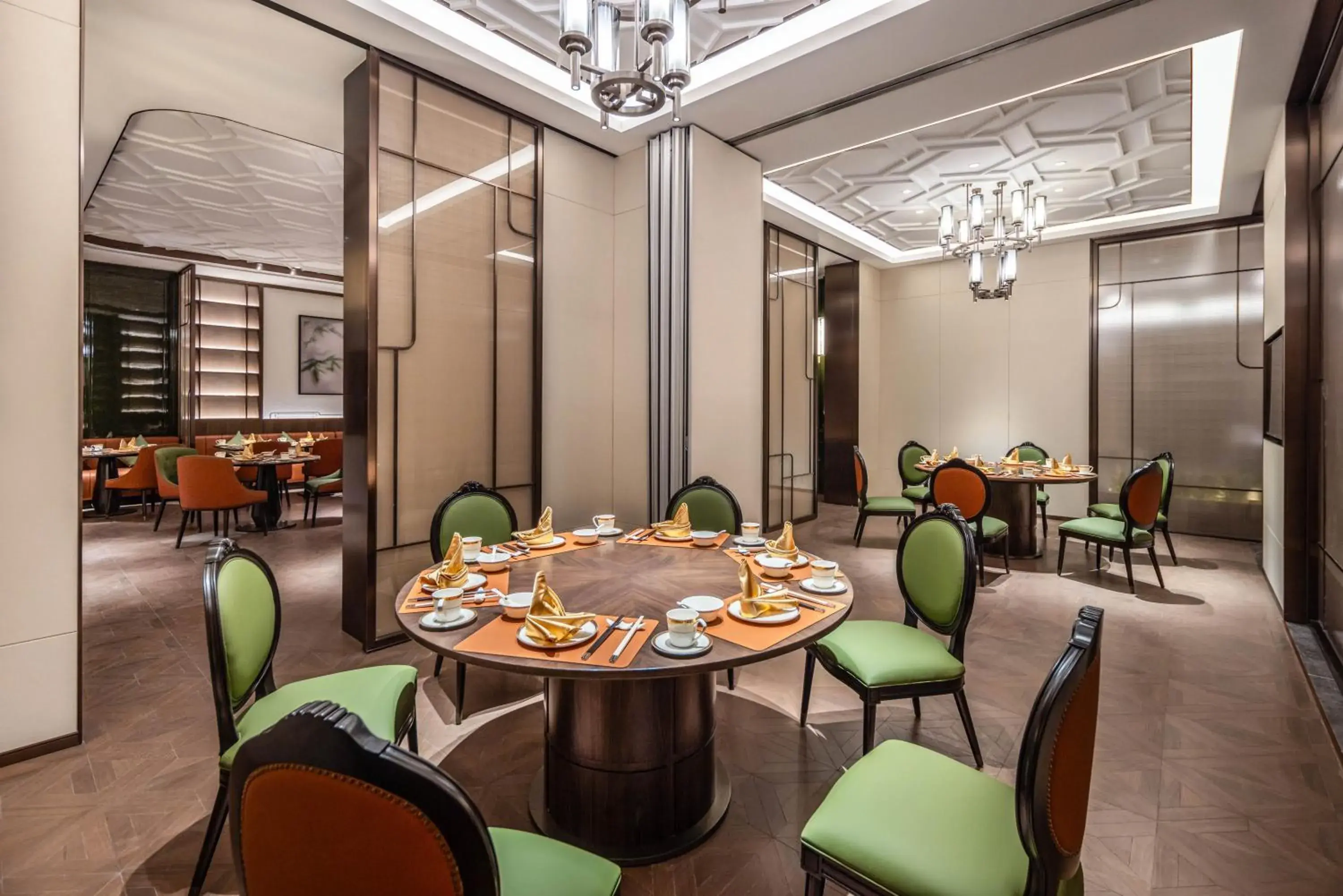 Restaurant/places to eat in Grand Mercure Yichang Waitan Restaurant/places to eat in Grand Mercure Yichang Waitan