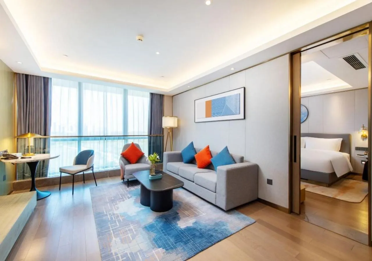 Property building, Bed in Novotel Suzhou Huanxiu Lake