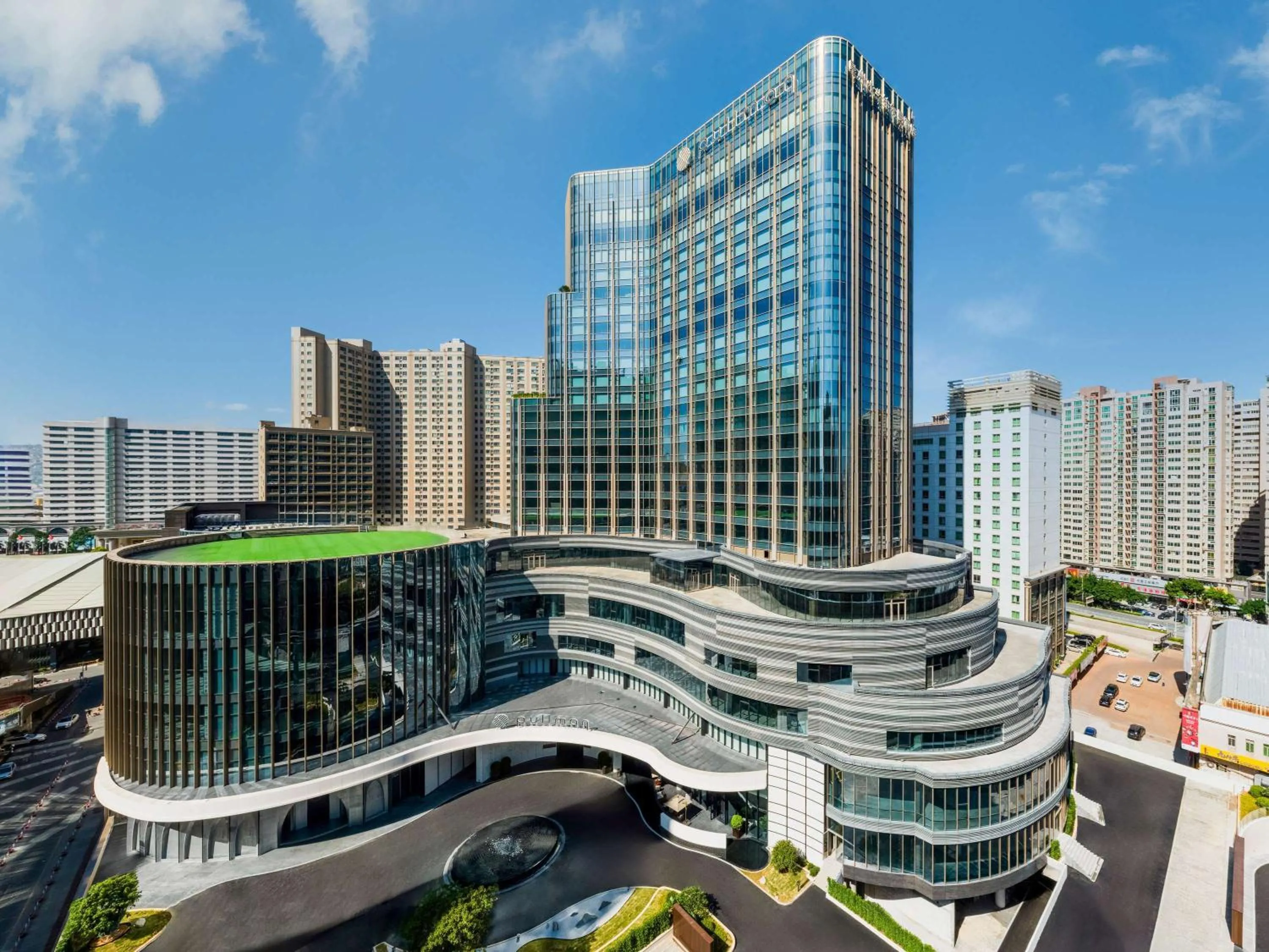 Property building in Pullman Quanzhou Shuitou