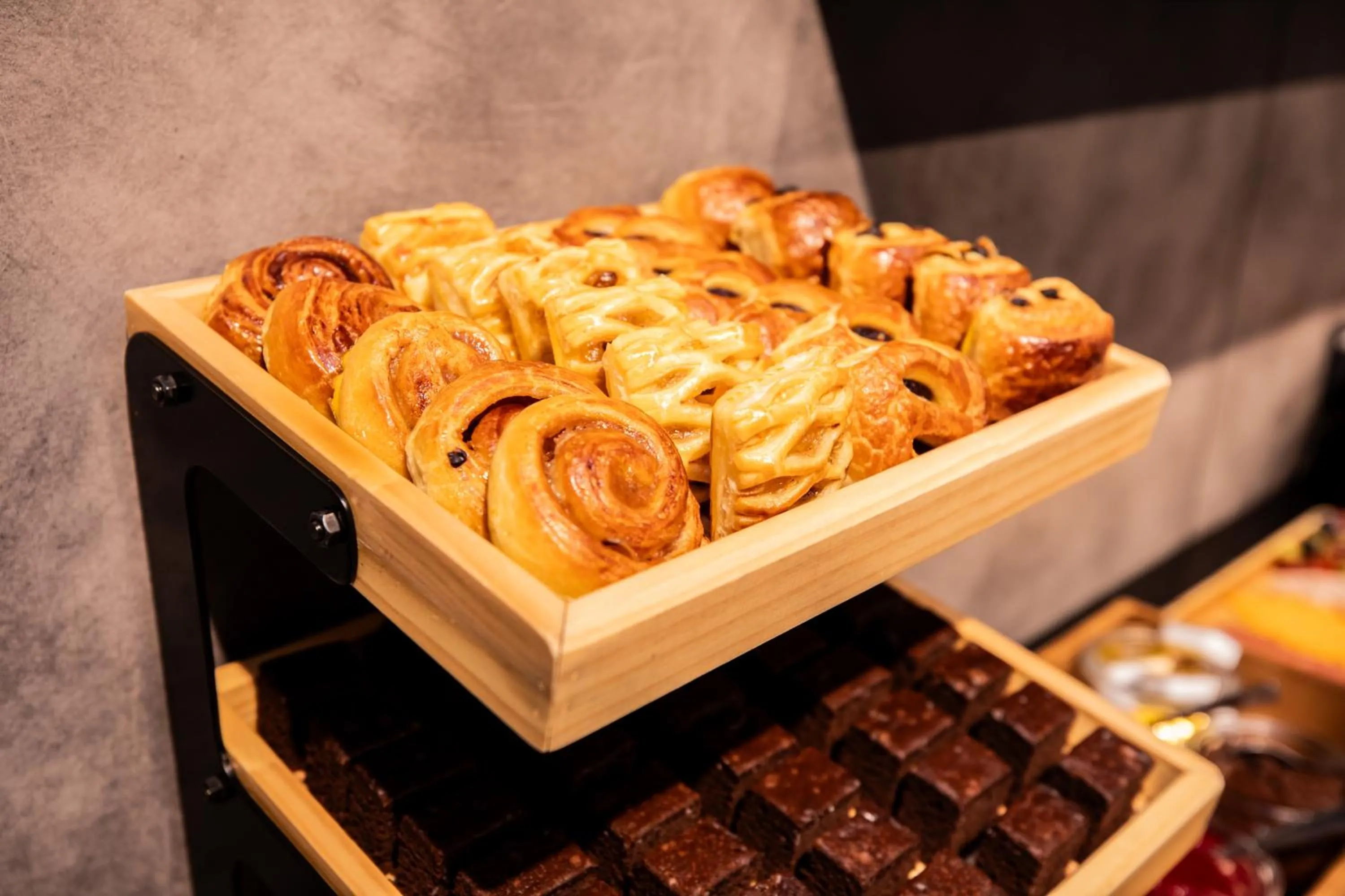 Restaurant/places to eat in Hotel Faber Park Singapore - Handwritten Collection