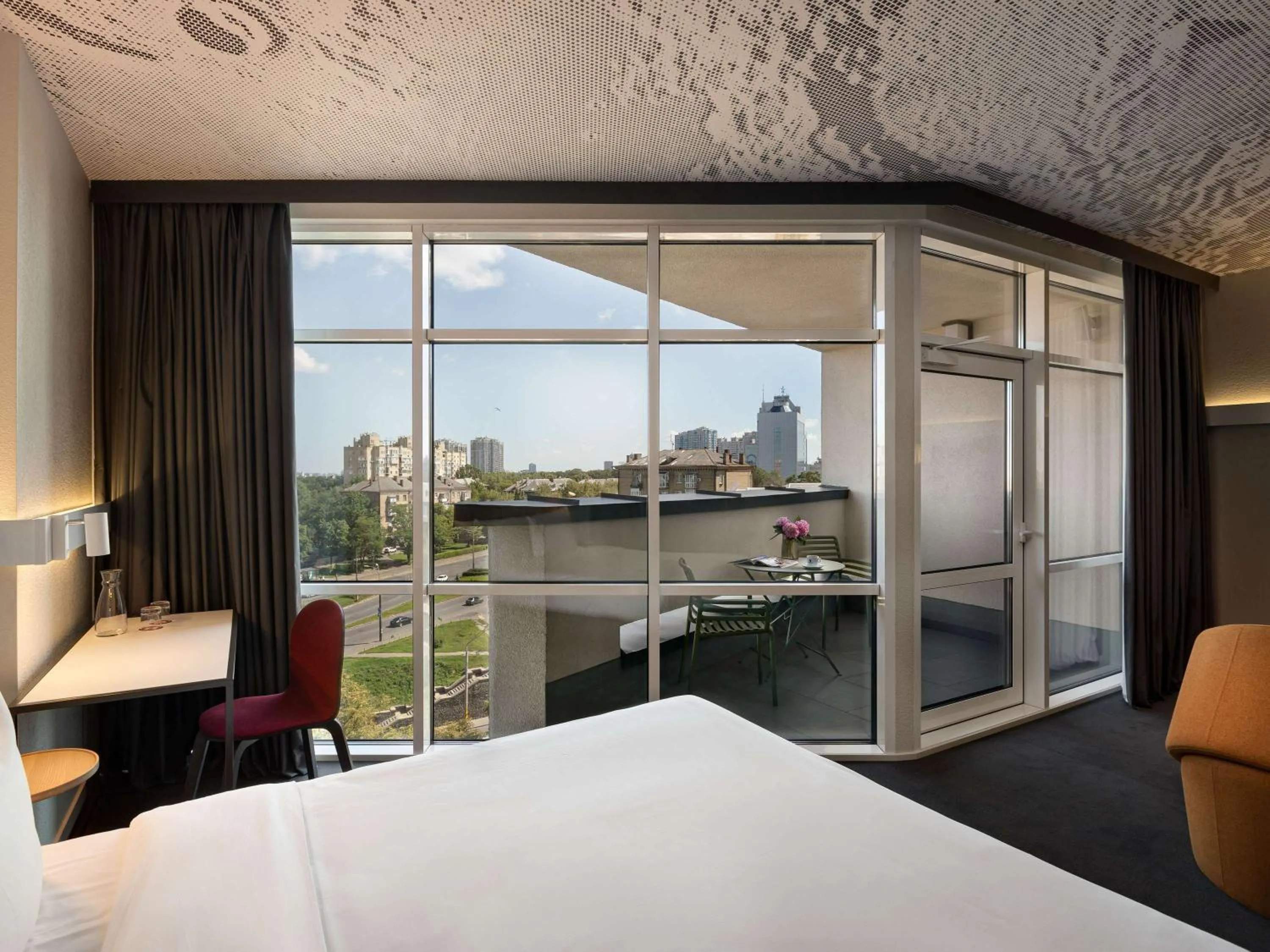 Bedroom, Bed in ibis Kyiv Beresteiska