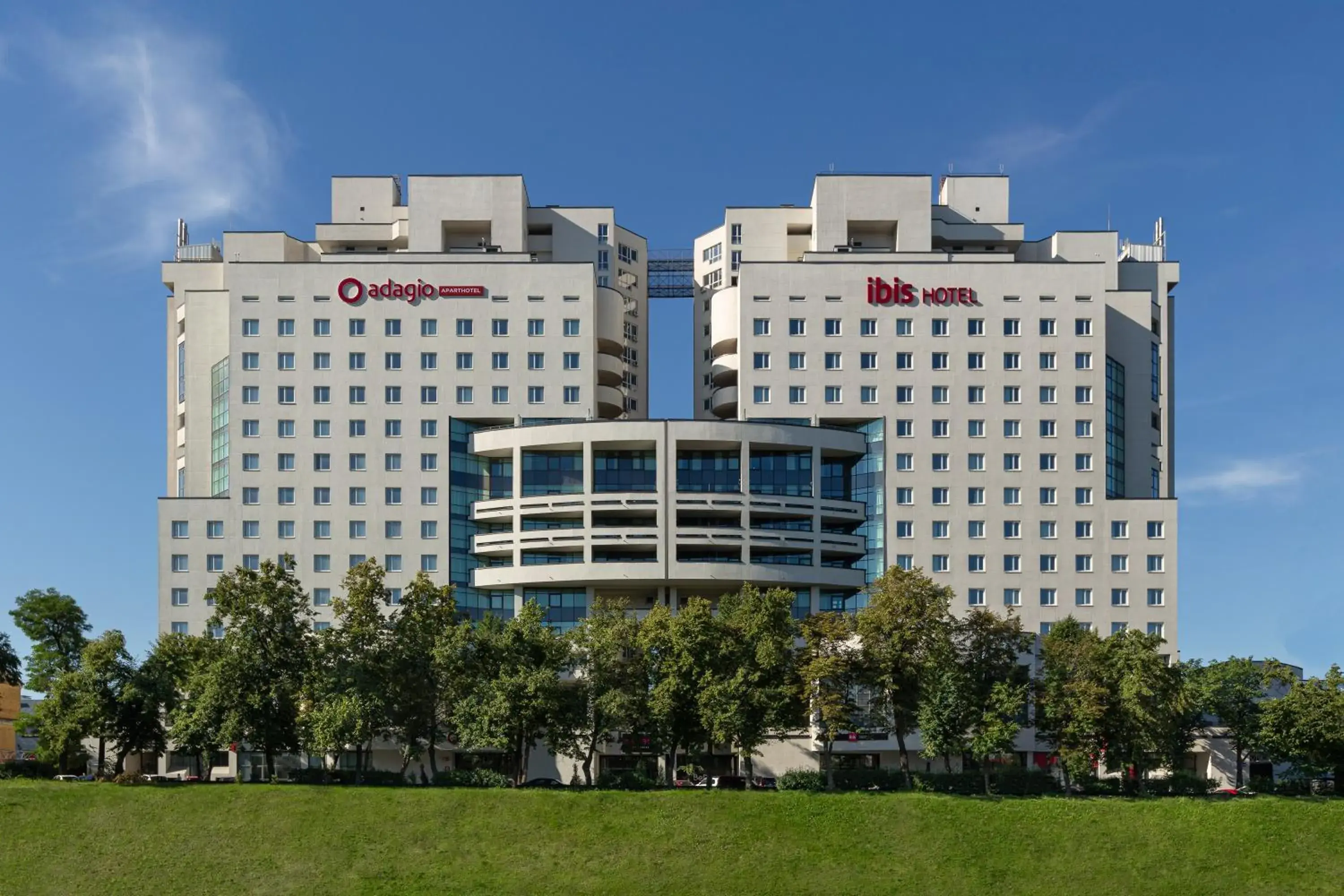 Property building in ibis Kyiv Beresteiska Property building in ibis Kyiv Beresteiska