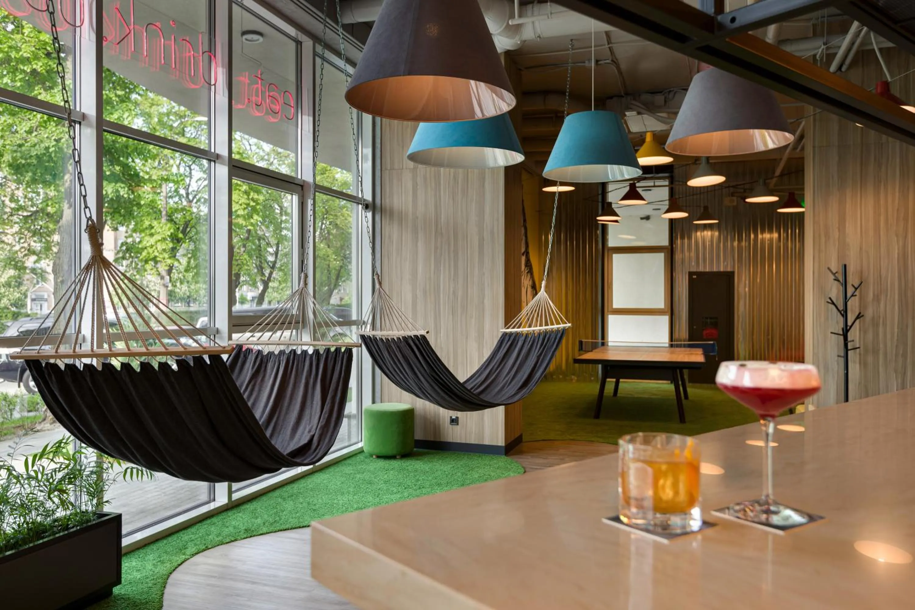 Lounge or bar in ibis Kyiv Beresteiska