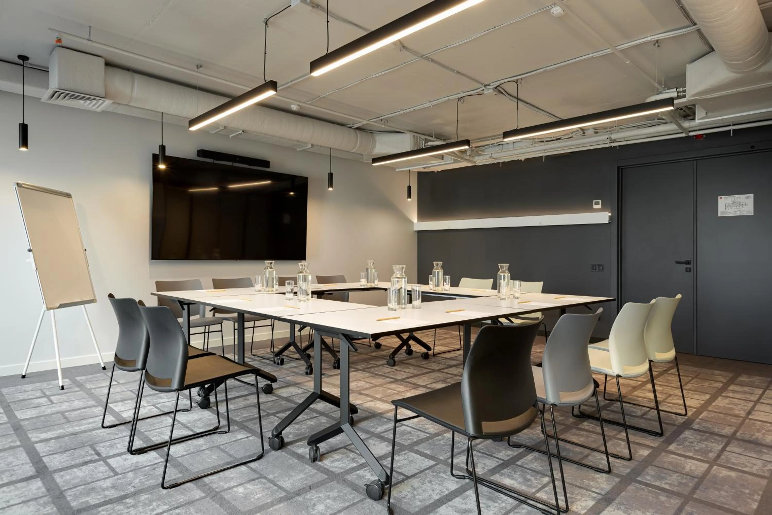Meeting/conference room in ibis Kyiv Beresteiska