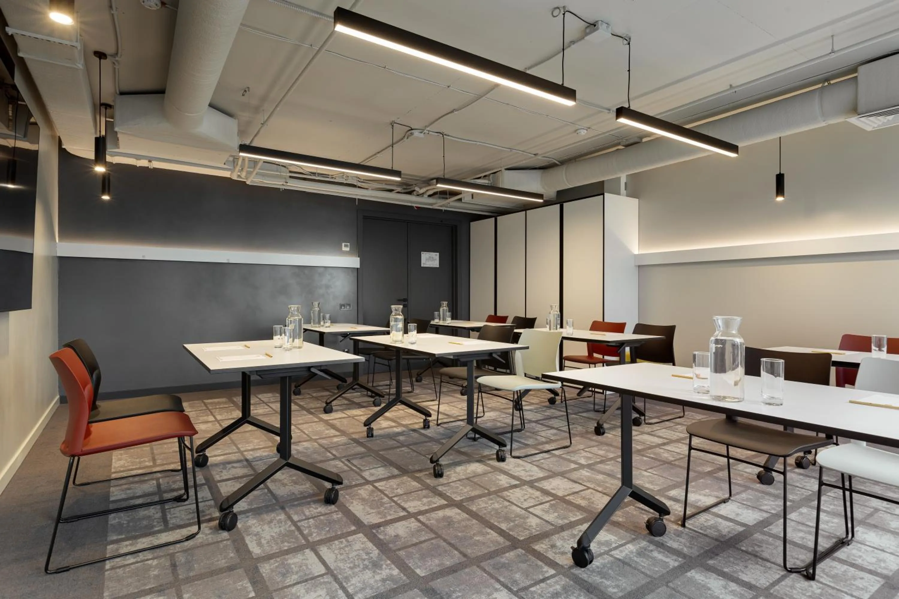 Meeting/conference room in ibis Kyiv Beresteiska