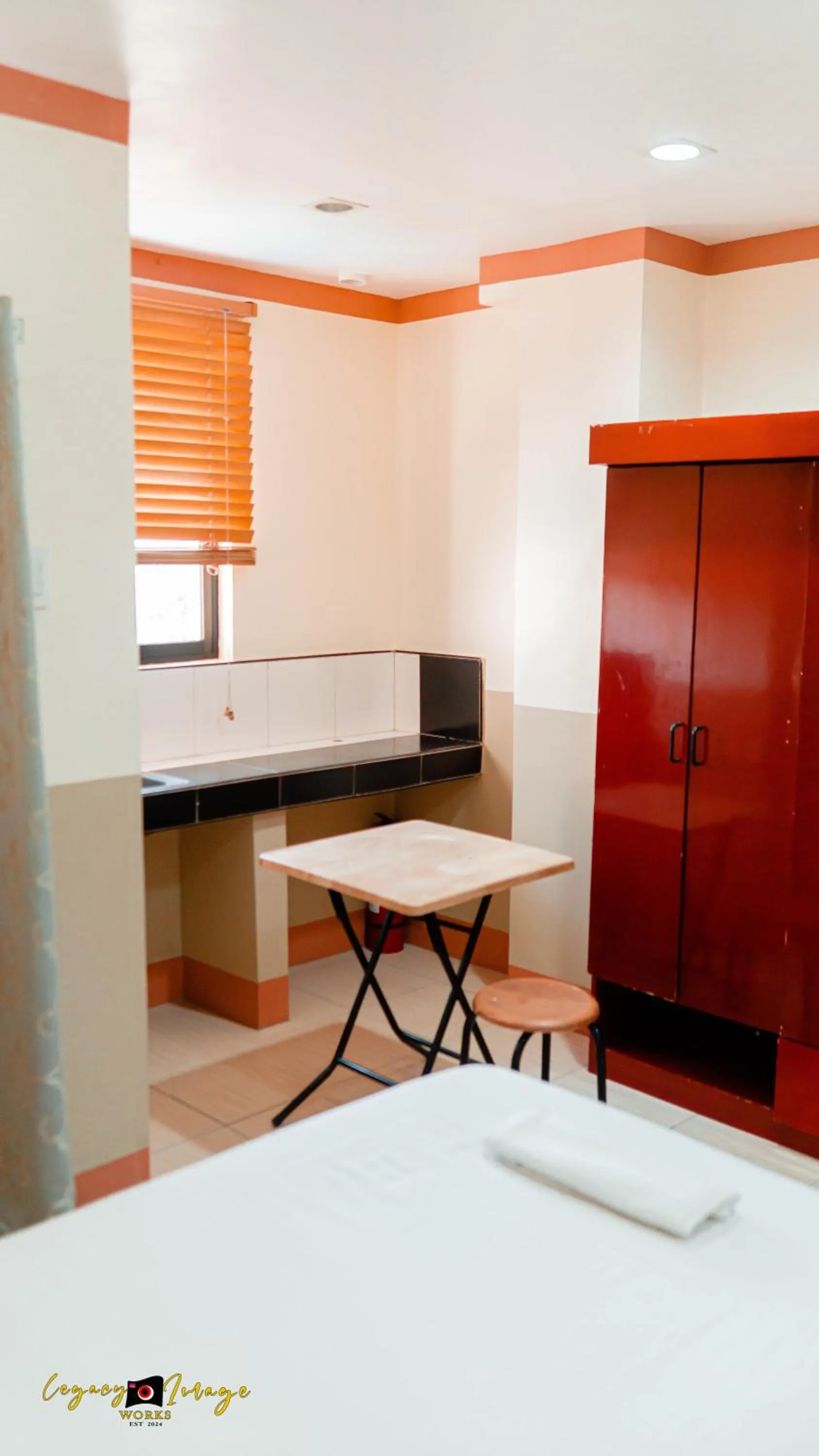 wardrobe in Imperial Ridge Pension House