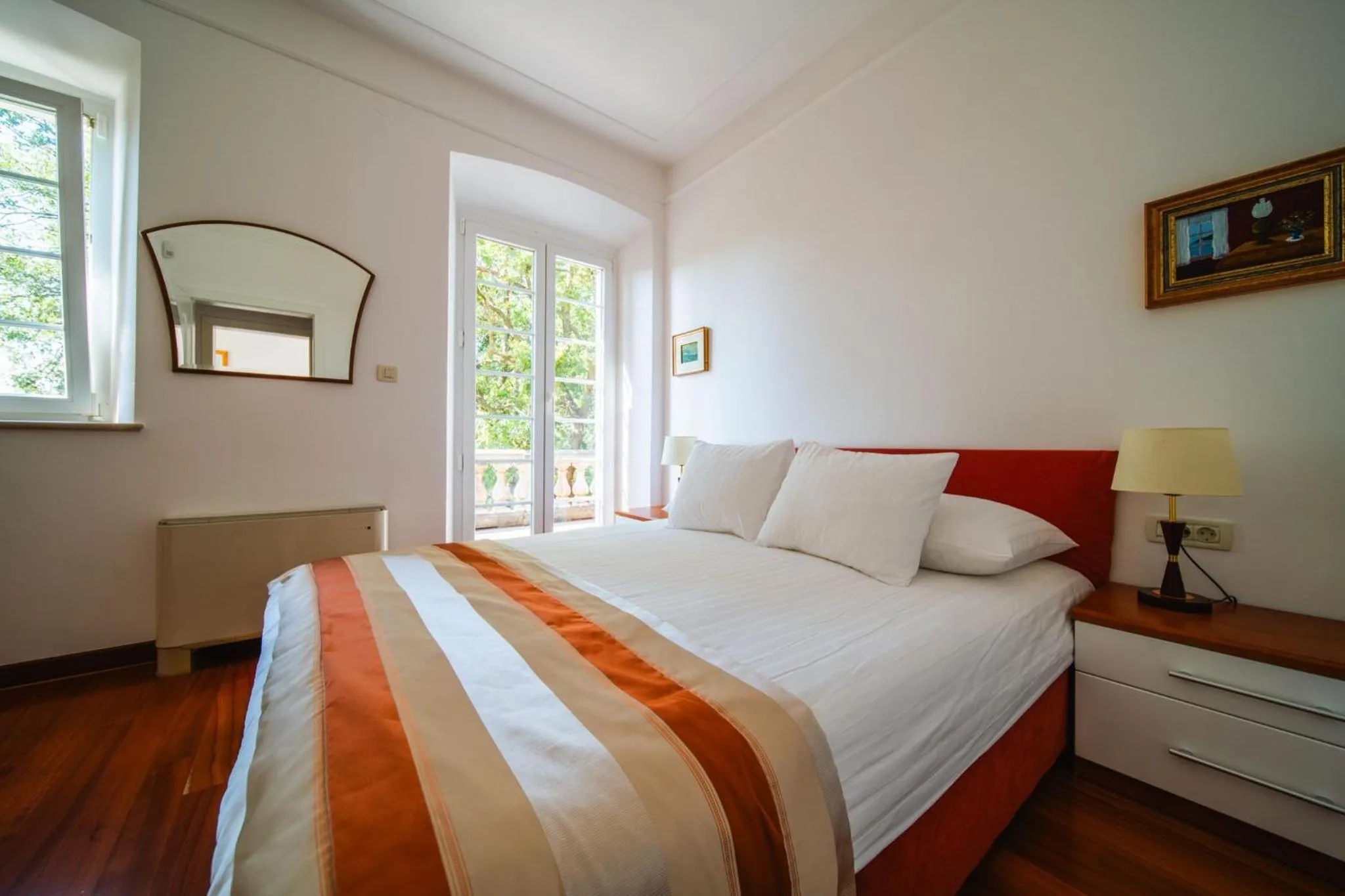 Bedroom, Bed in Garden Oasis Pool Villa