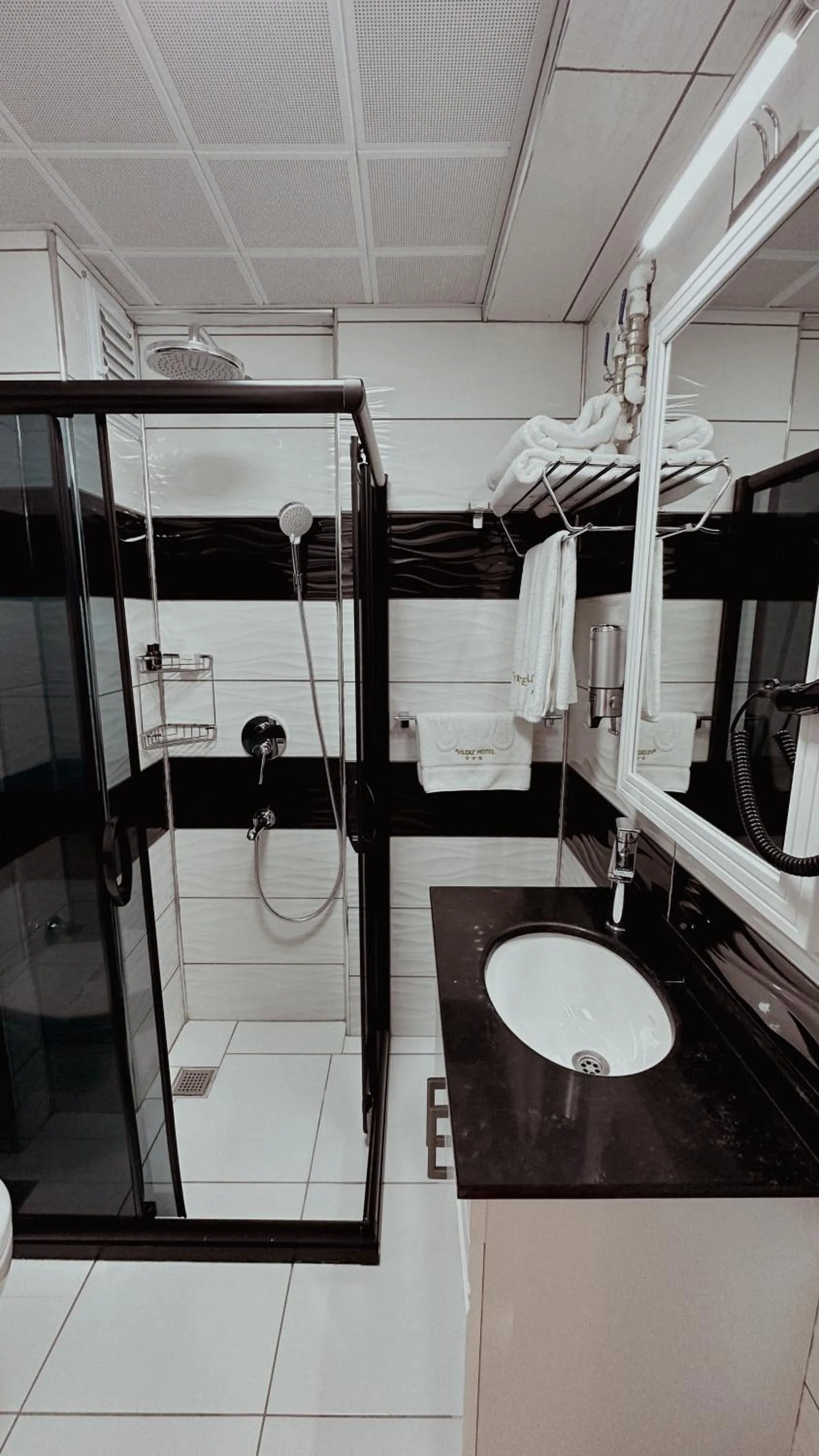 Bathroom in YILDIZ OTEL