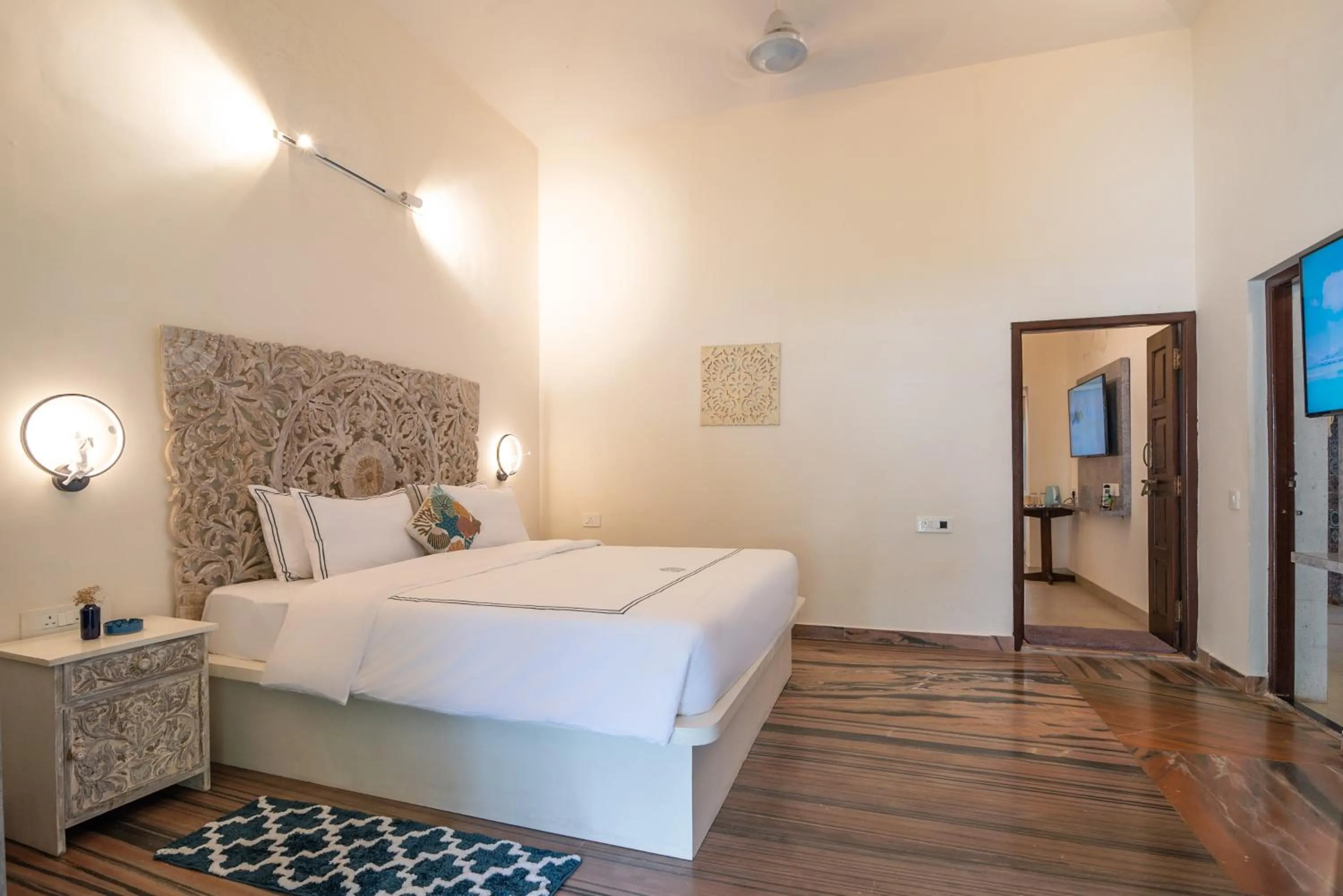 Bed in Sashas Holiday Village