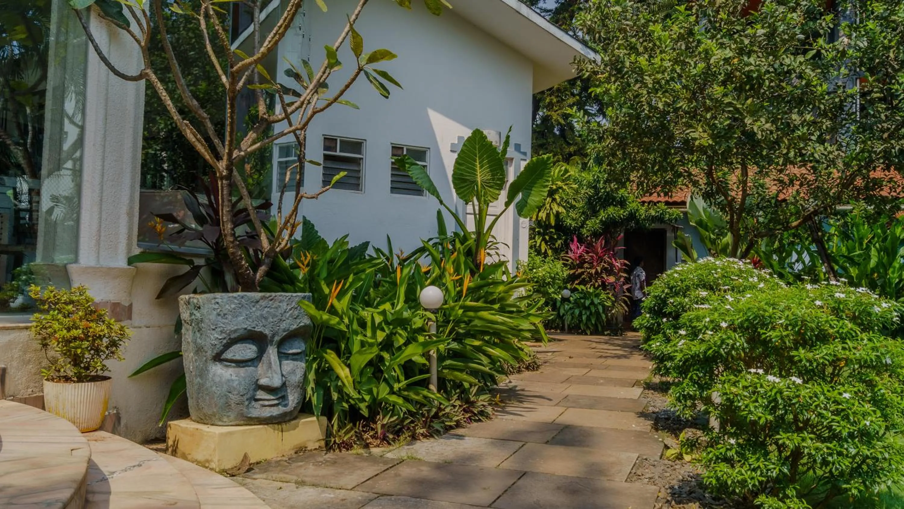 Property building in Sashas Holiday Village