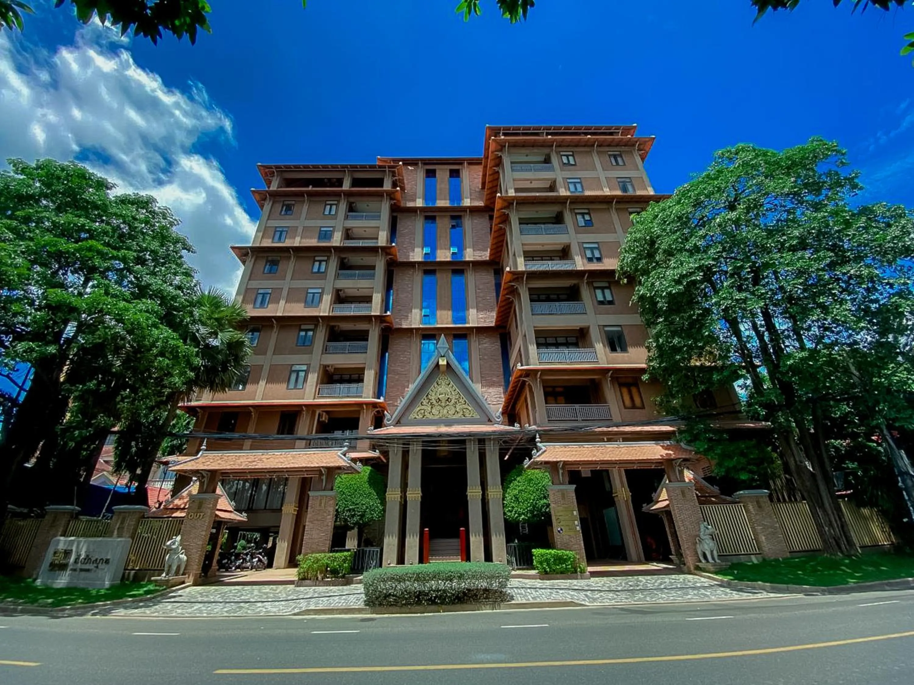 Property building in Jaya Suites Hotel