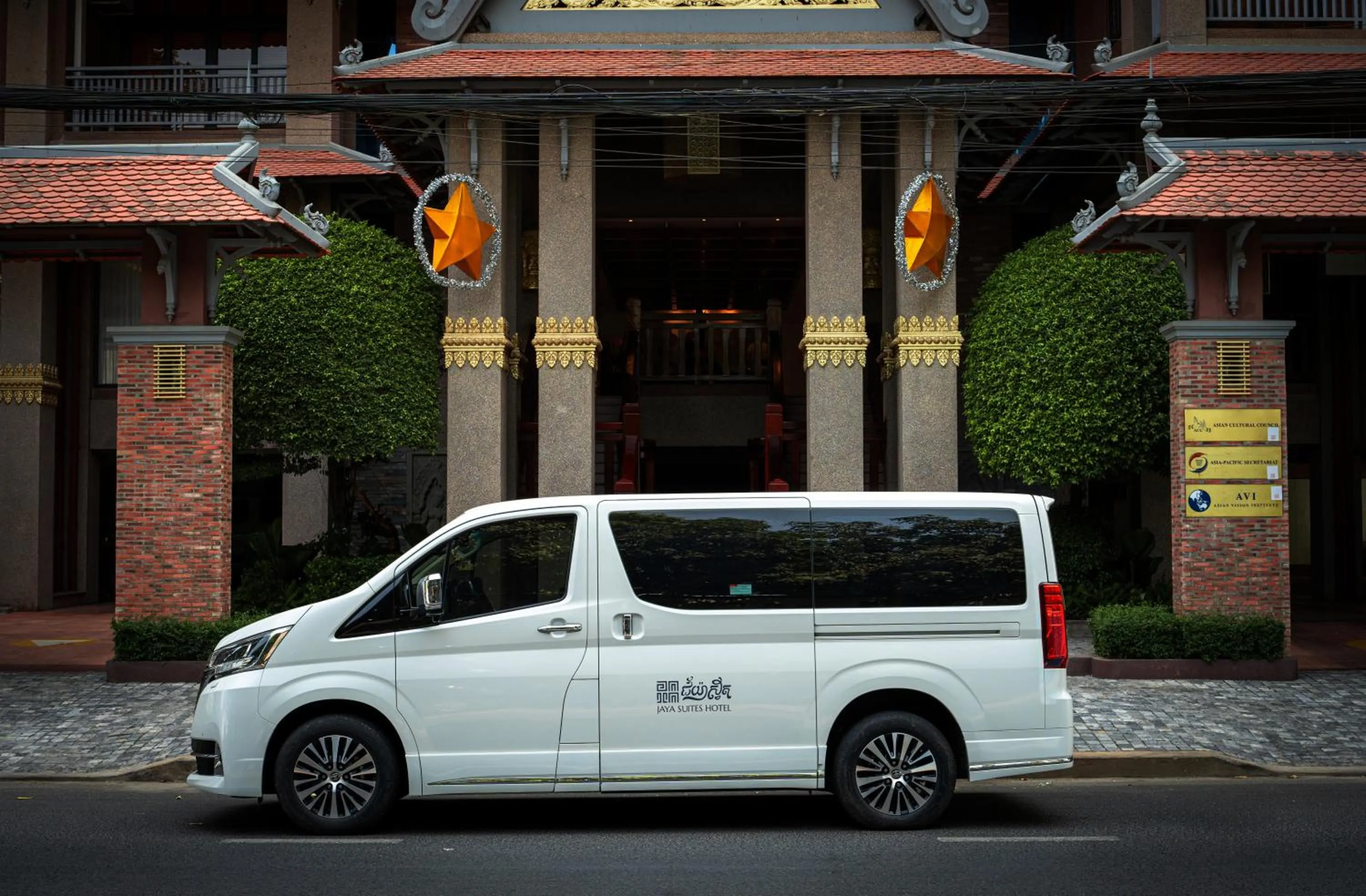 Property building in Jaya Suites Hotel