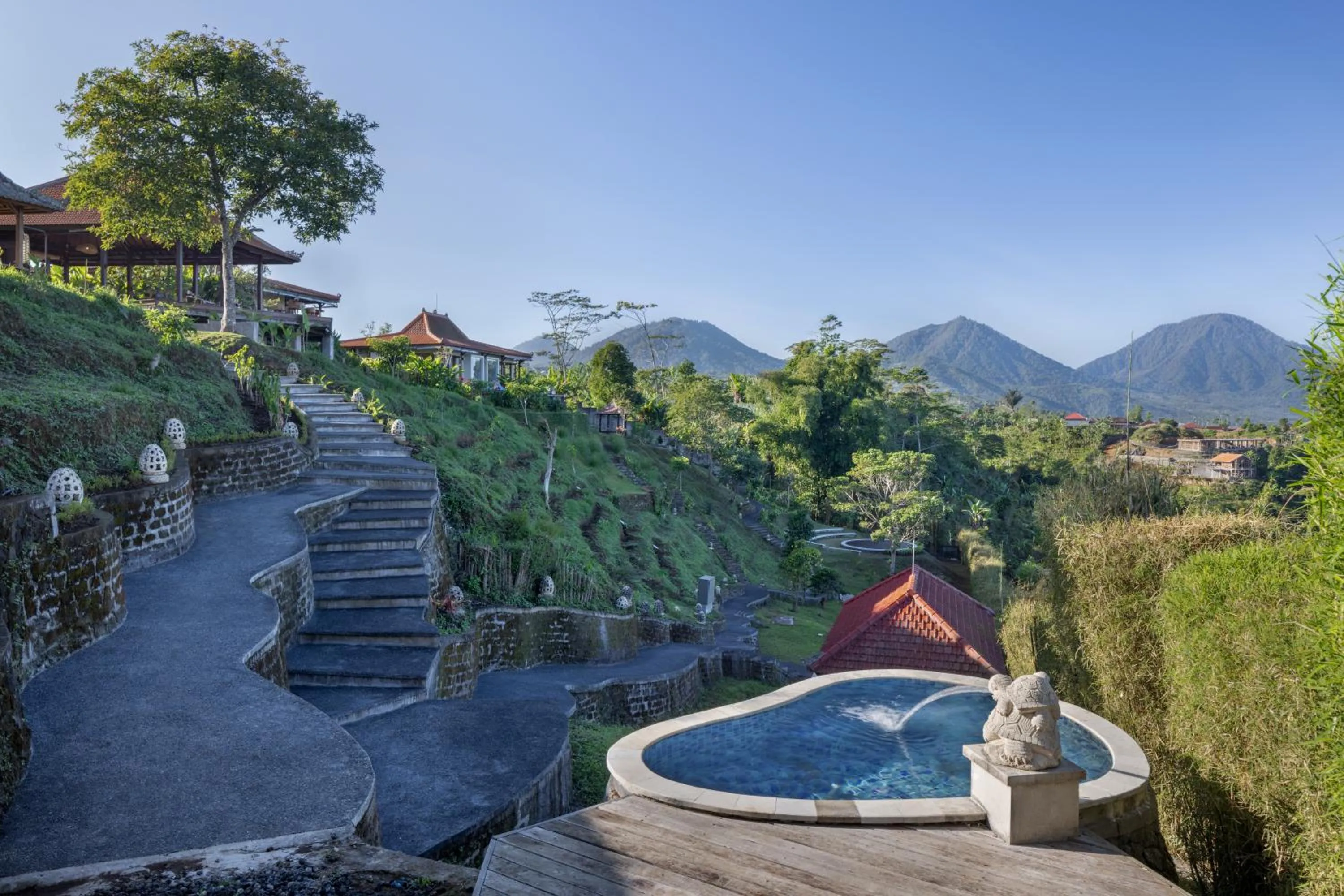 Munduk Tentrem Resort