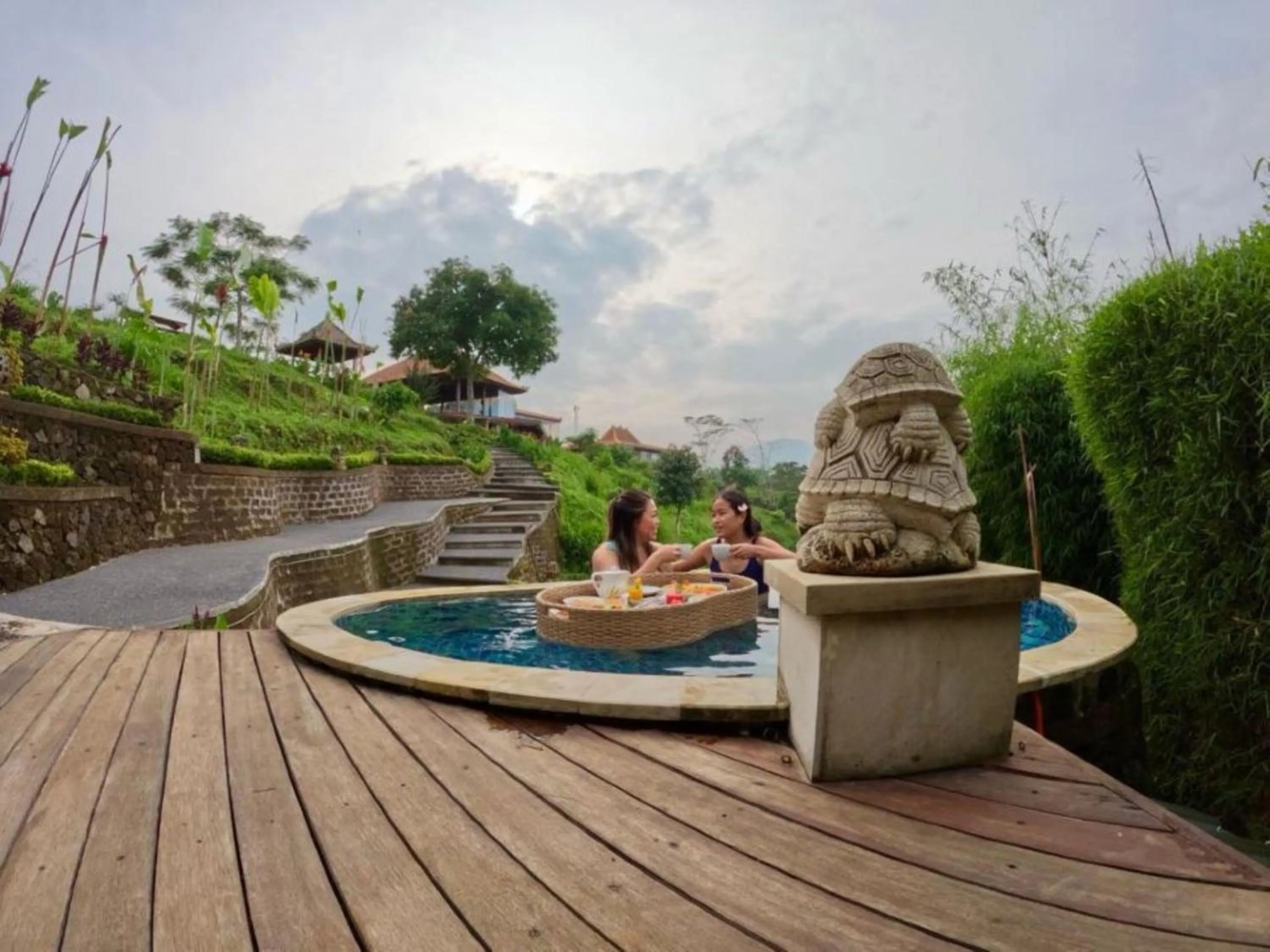 Swimming pool in Munduk Tentrem Resort
