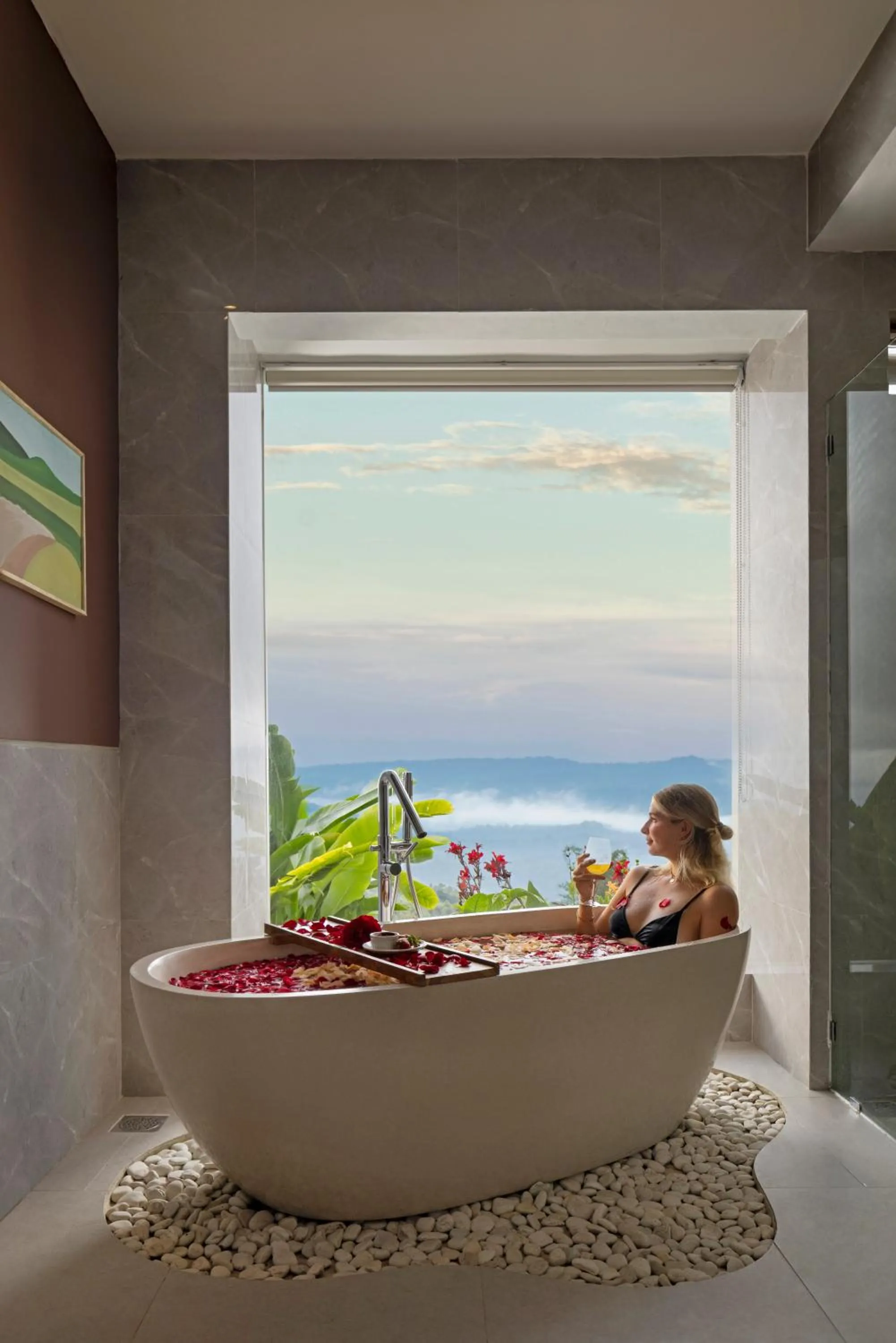 Hot Tub in Munduk Tentrem Resort