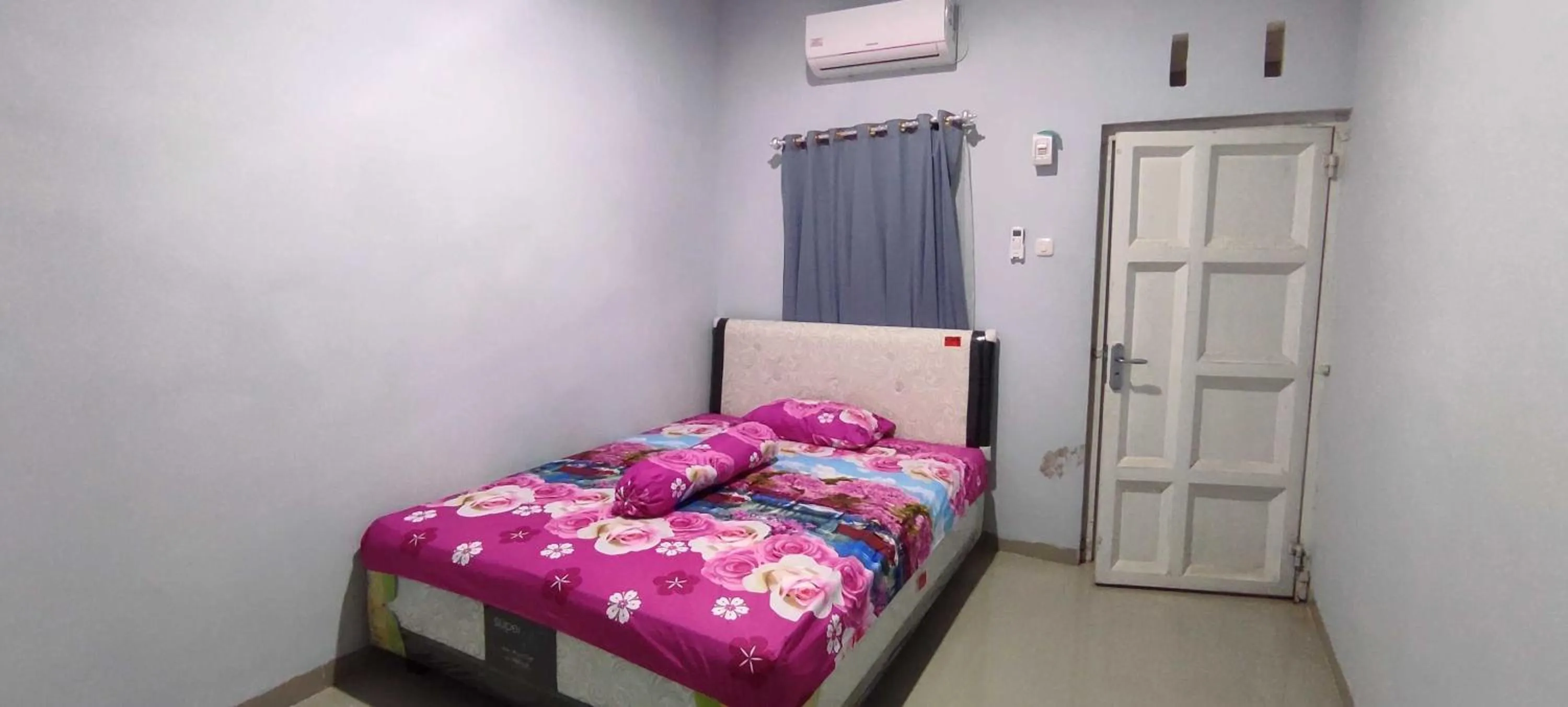 Bedroom, Bed in Hotel O Penginapan Noval