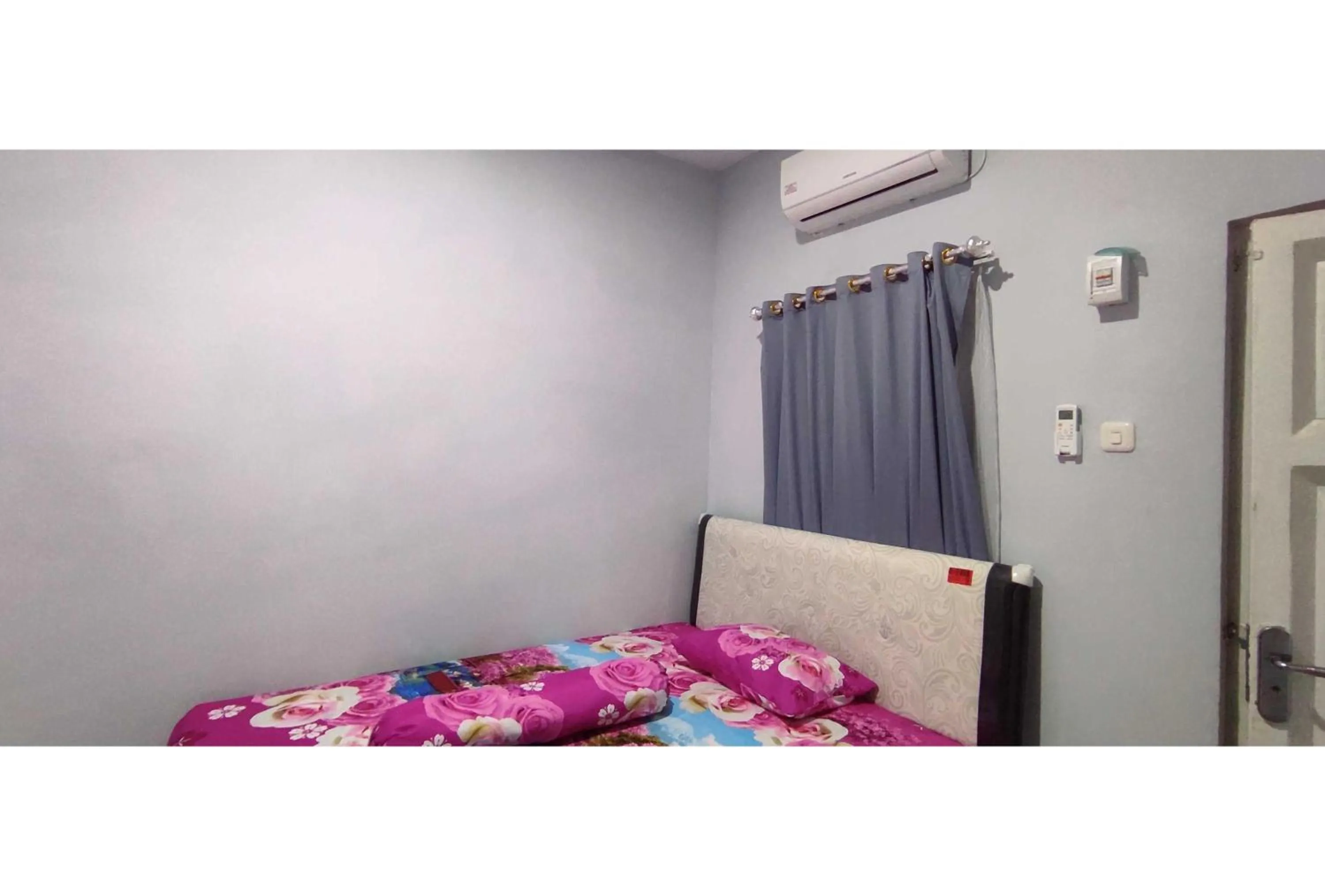 Bedroom, Bed in Hotel O Penginapan Noval