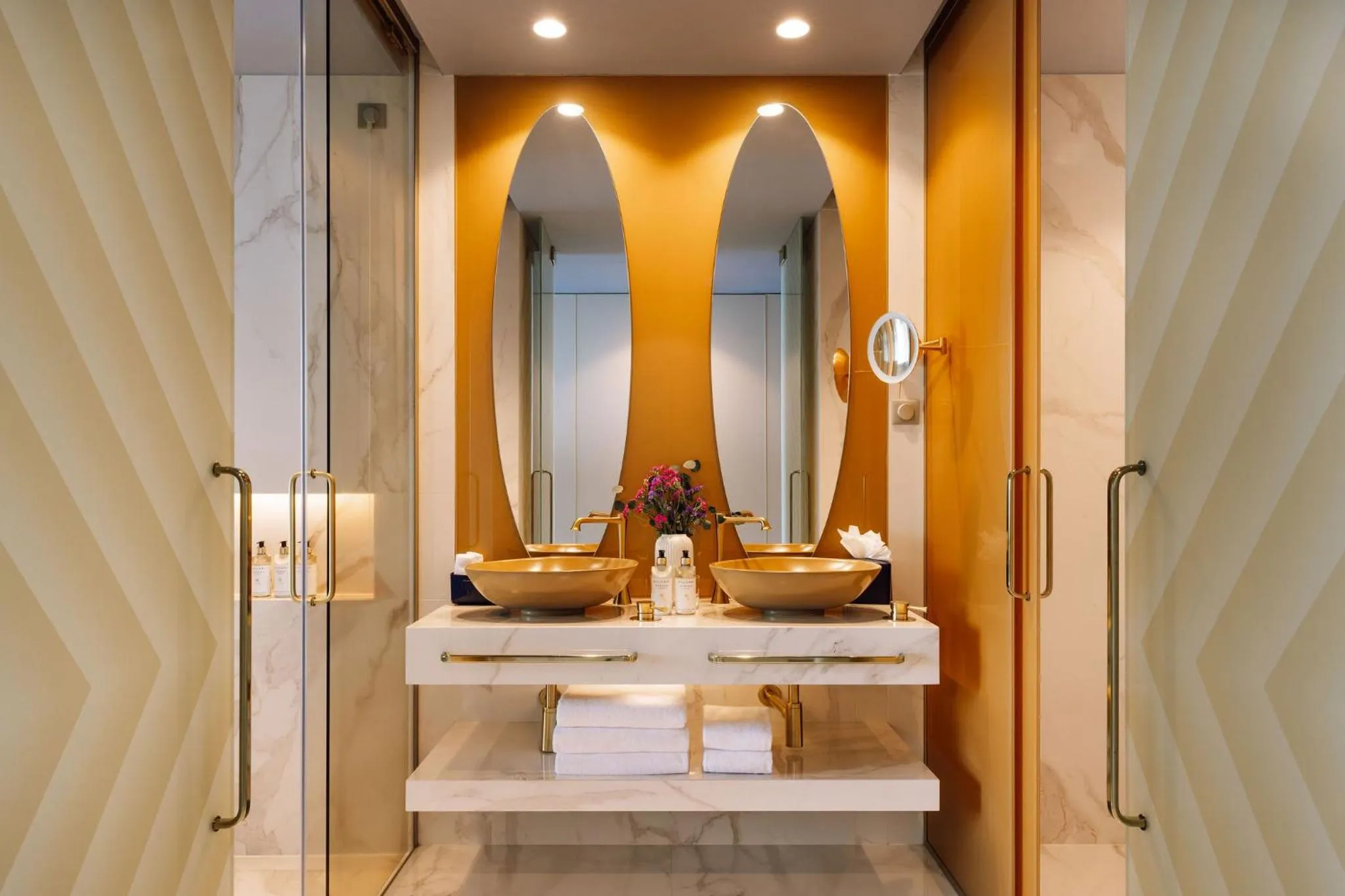 Bathroom in The Reserve - within Savoy Palace - The Leading Hotels of the World