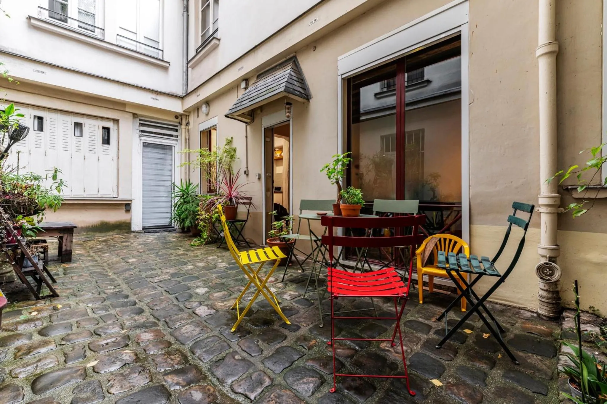 Area and facilities in Veeve - Rustic Allure