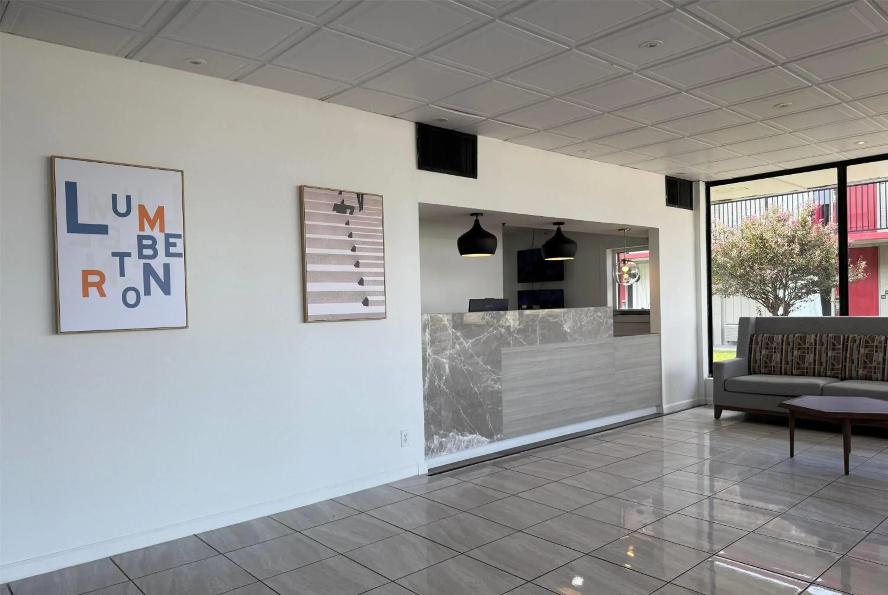 Lobby or reception in Travelodge by Wyndham Lumberton Lobby or reception in Travelodge by Wyndham Lumberton