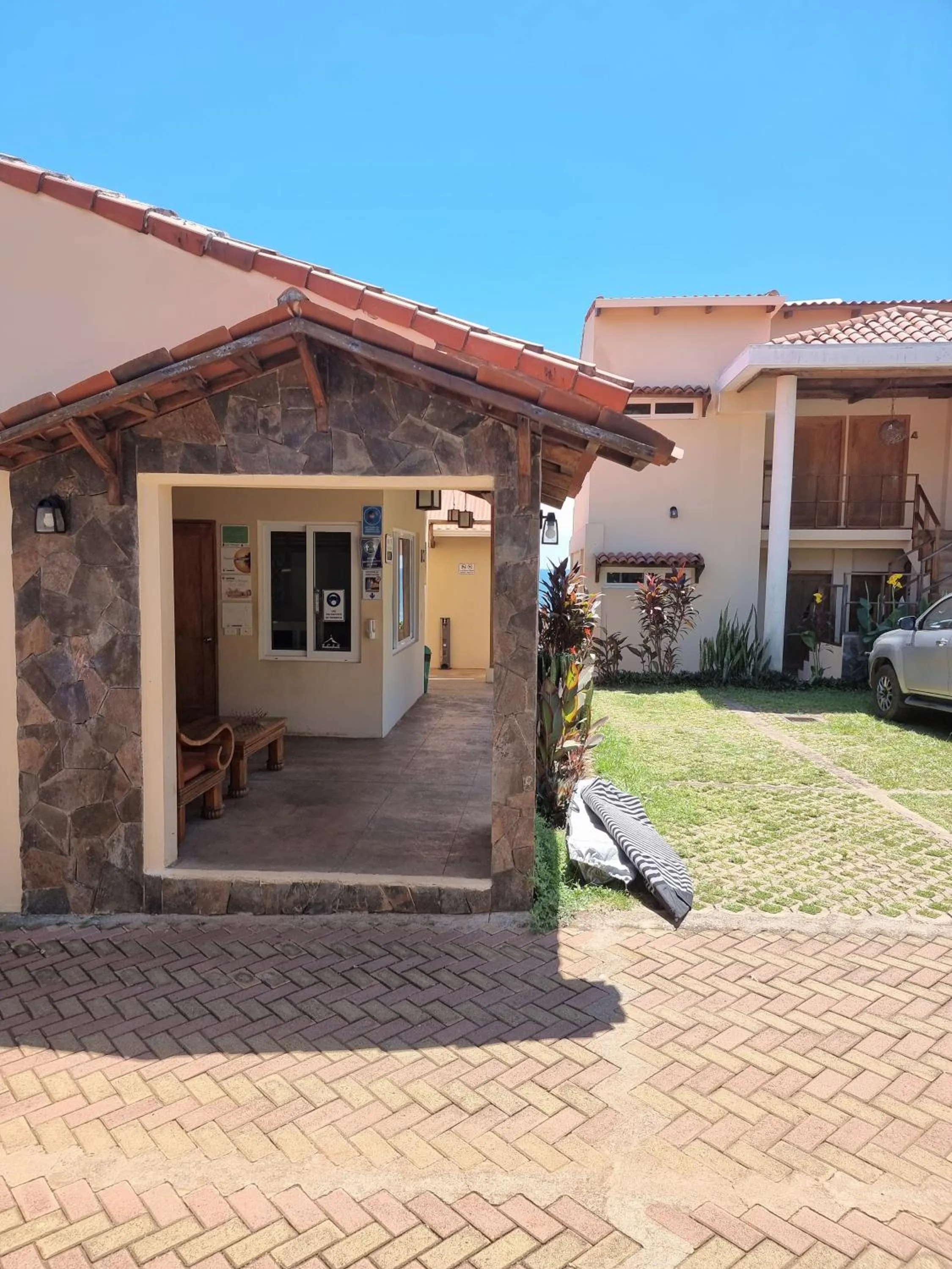 Garden view in Hotel Los Mangos El Salvador