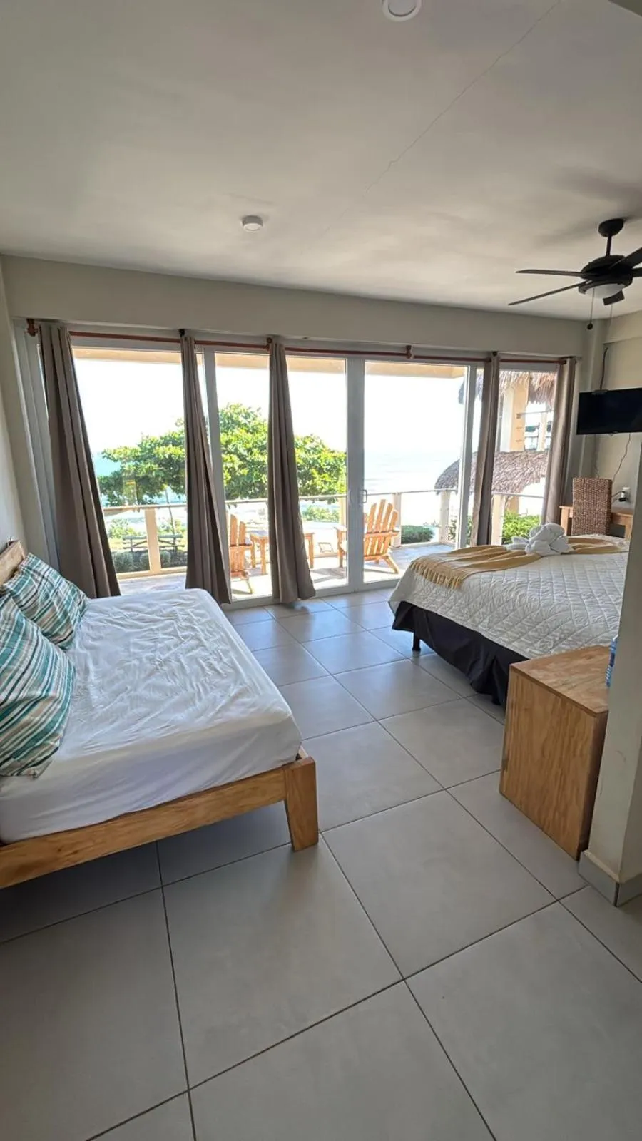 Bedroom, Bed in Hotel Los Mangos El Salvador