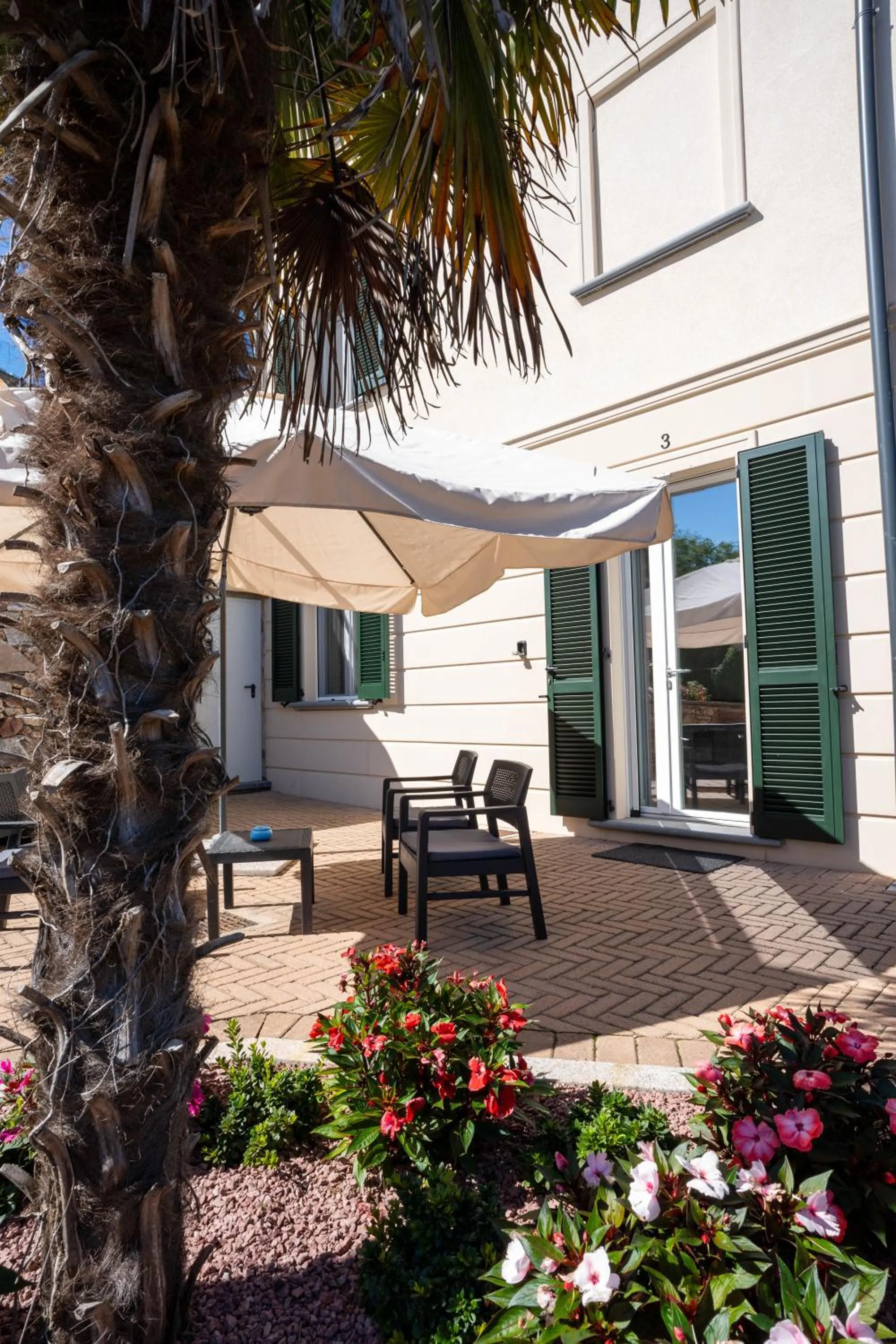 Property building in Villa San Carlo