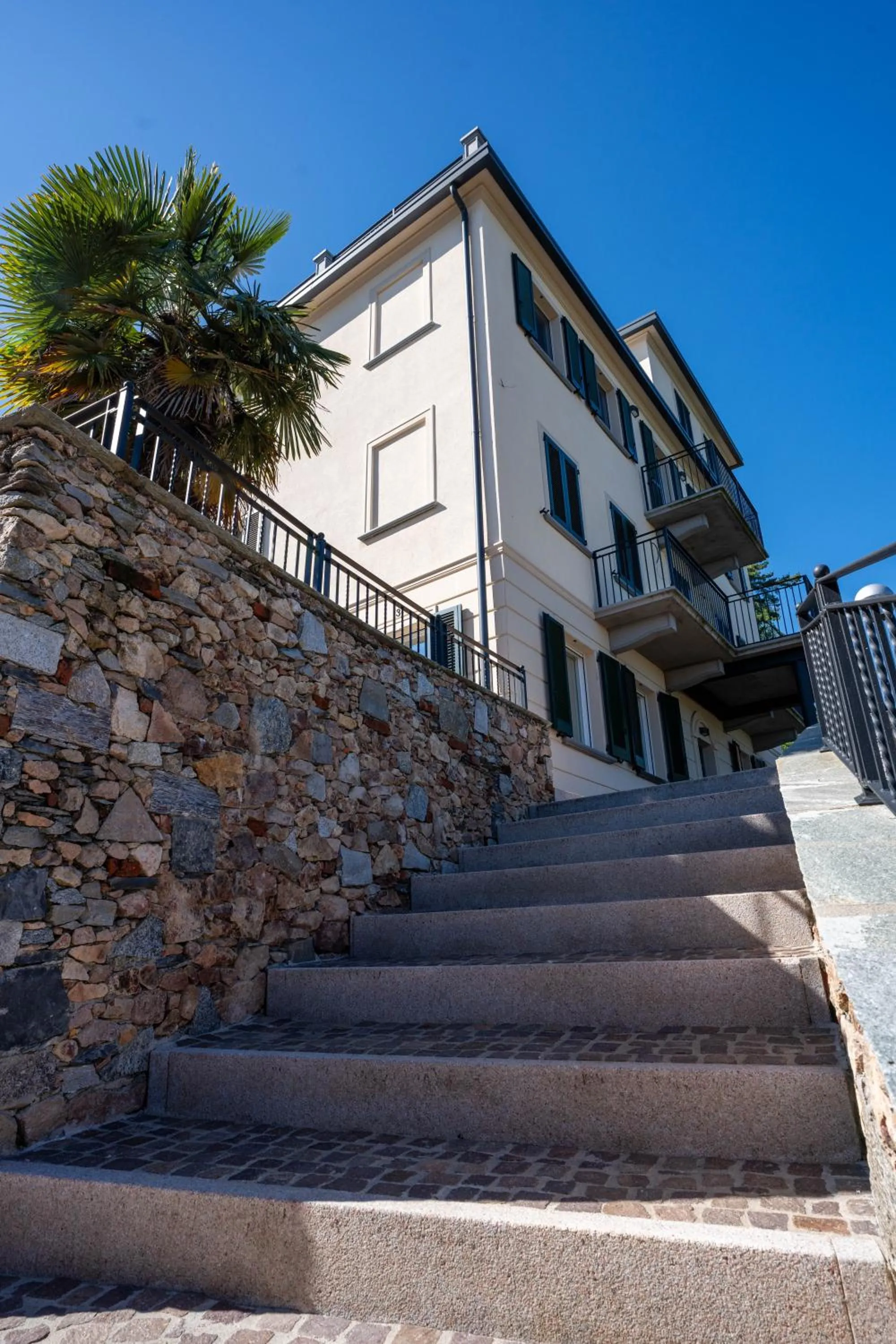 Property building in Villa San Carlo