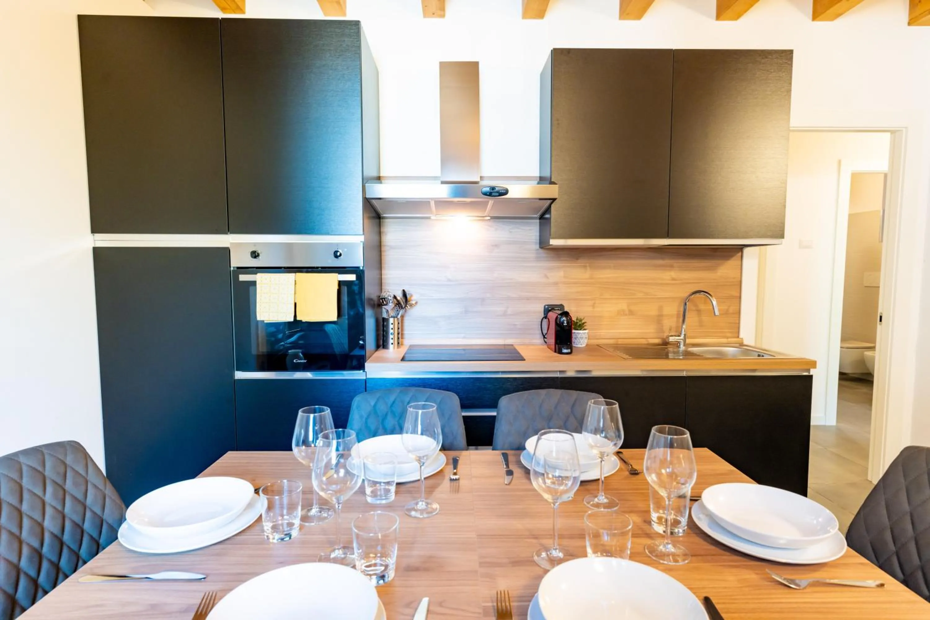 Kitchen or kitchenette in Villa San Carlo