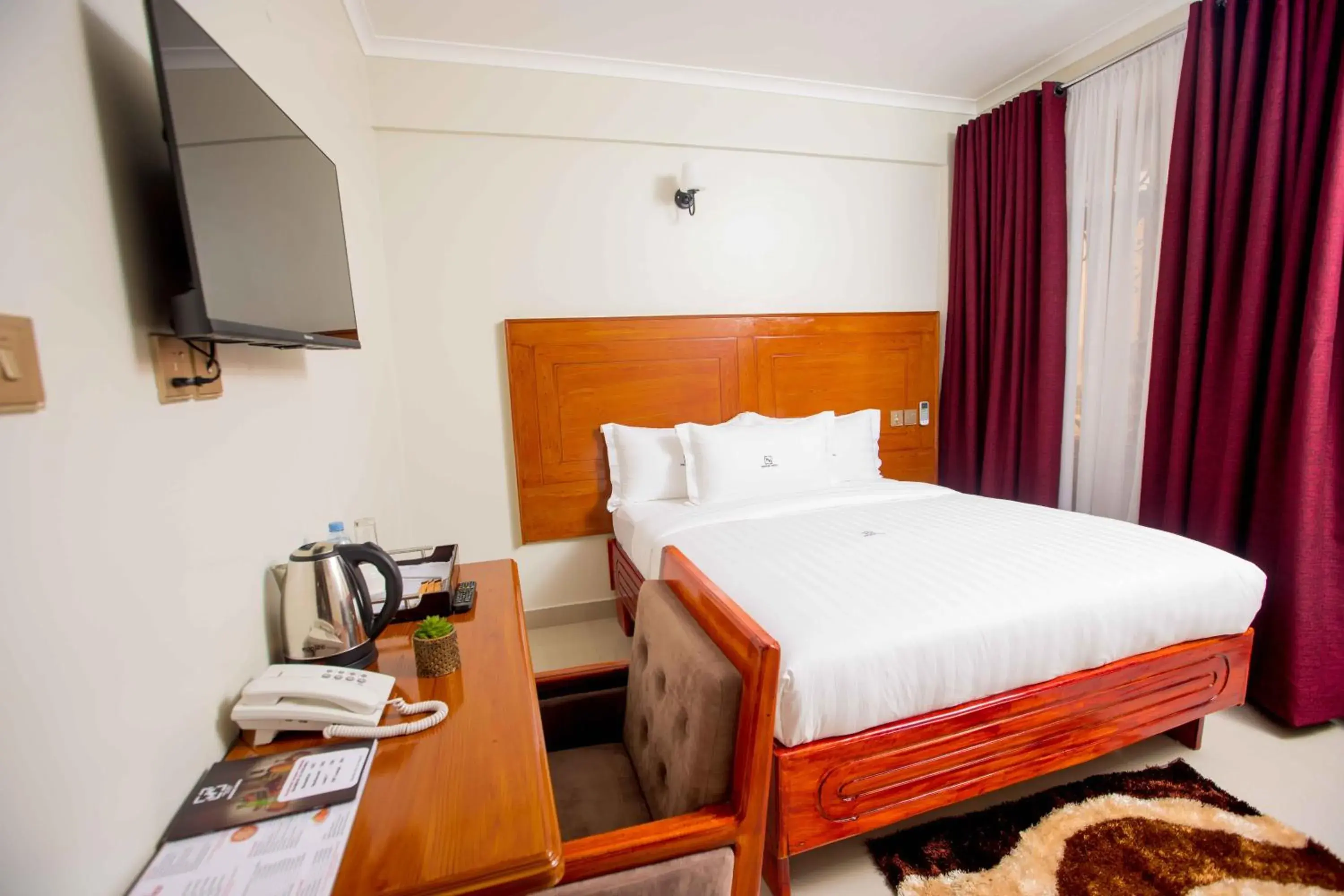 Double Room with Lake View in HADJENS HOTEL Double Room with Lake View in HADJENS HOTEL