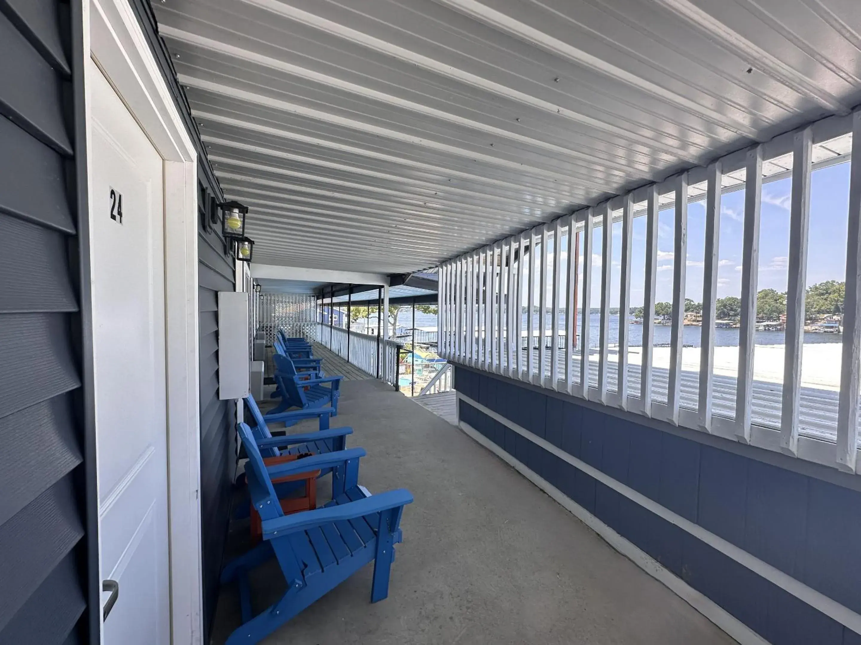 Queen Studio in Alhonna Resort Queen Studio in Alhonna Resort