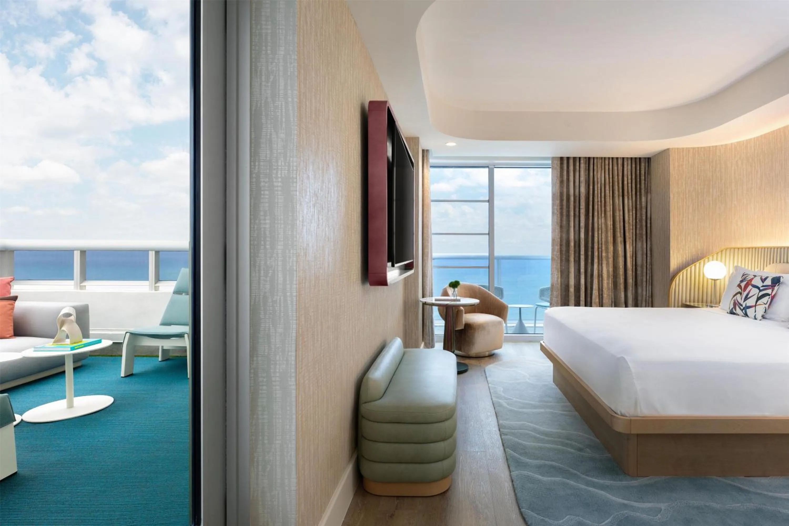 Photo of the whole room, Bed in Andaz Miami Beach Resort & Spa