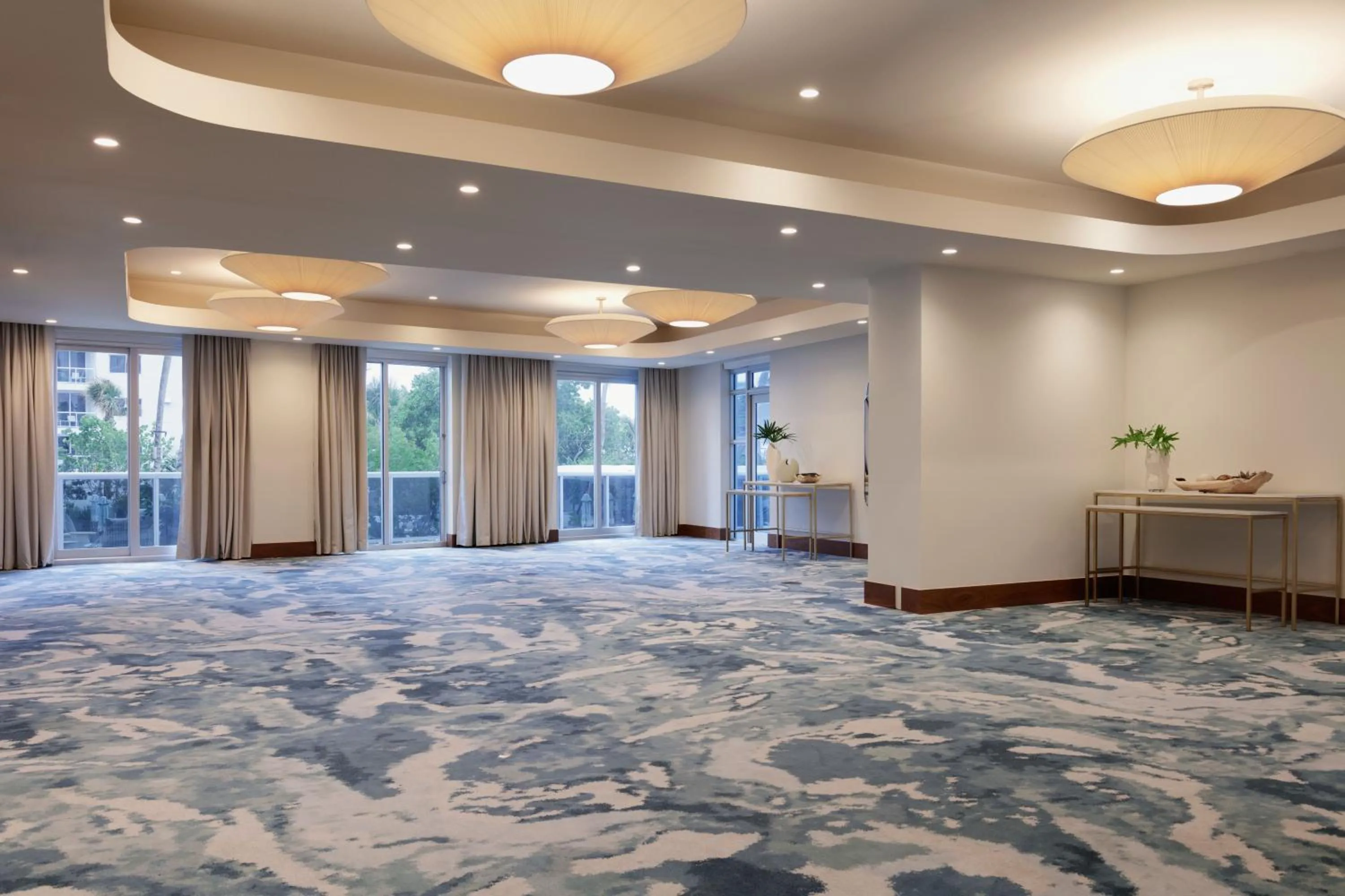 Meeting/conference room, Bed in Andaz Miami Beach, By Hyatt