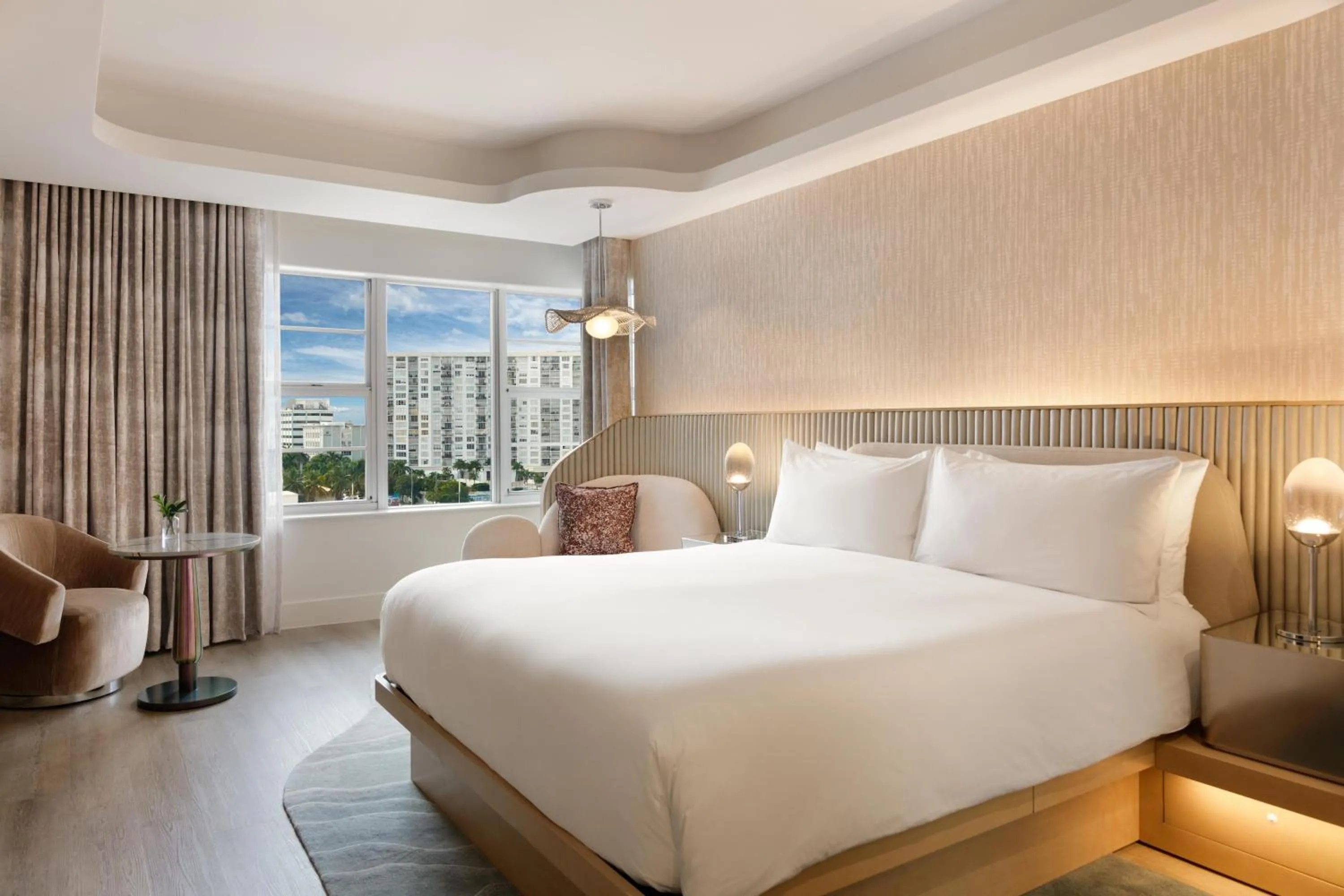 Bedroom, Bed in Andaz Miami Beach, By Hyatt