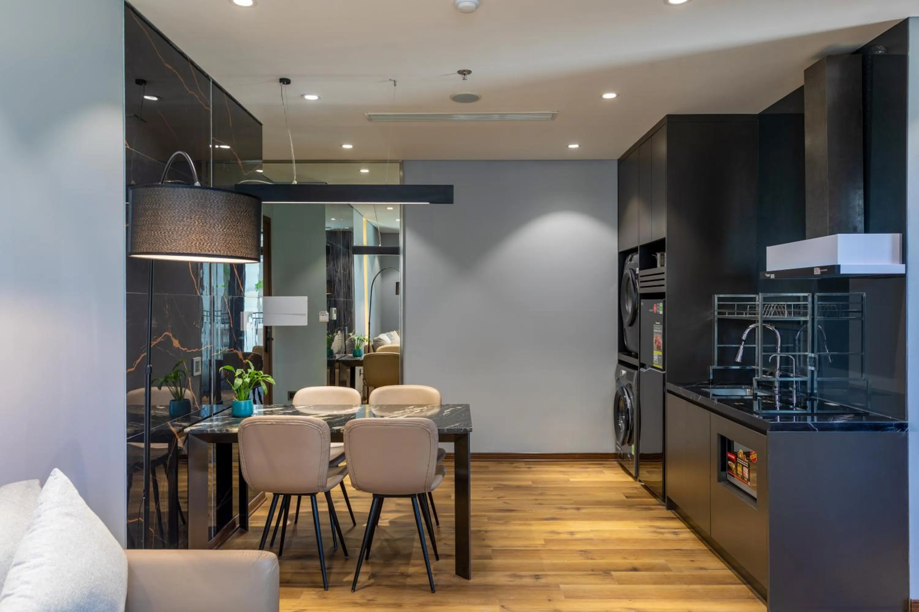 Kitchen or kitchenette in Taiyo Hotel & Apartment