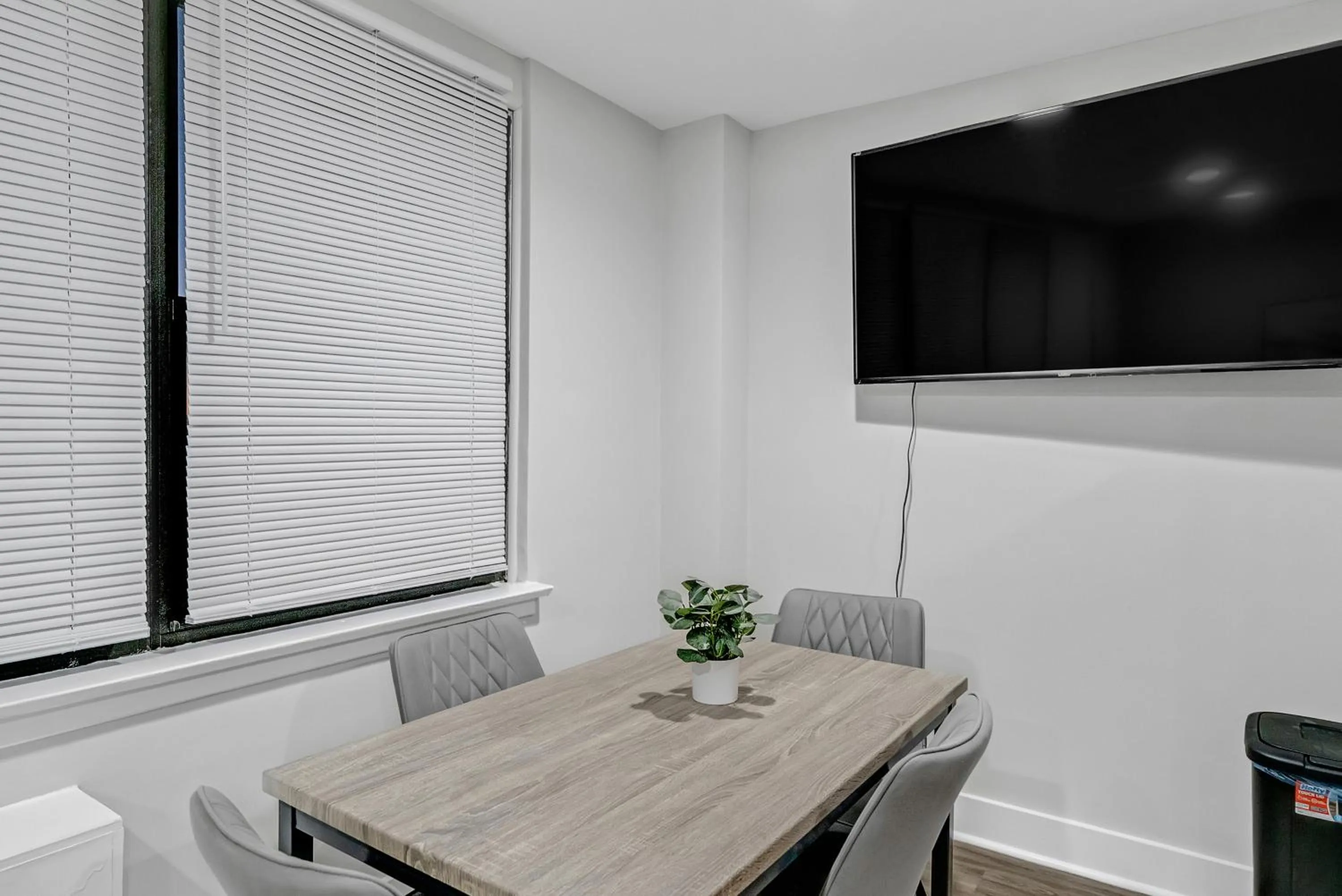 Avenue A821 I Cozy and Comfy Philadelphia stay